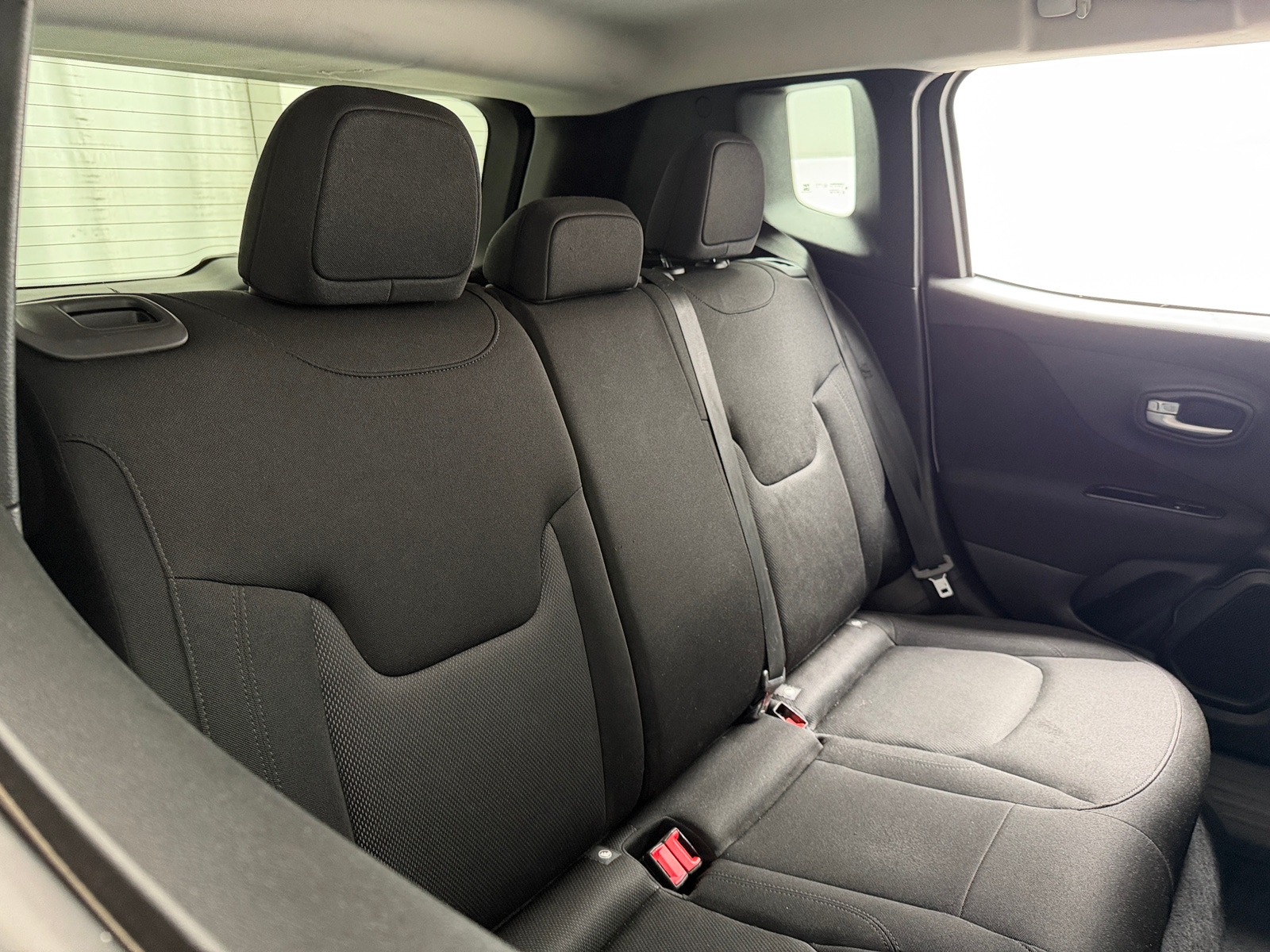 Thumbnail: 2019 Jeep Renegade - 6
