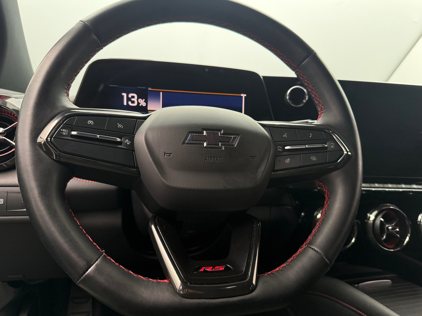 Thumbnail: 2024 Chevrolet Blazer EV - 4
