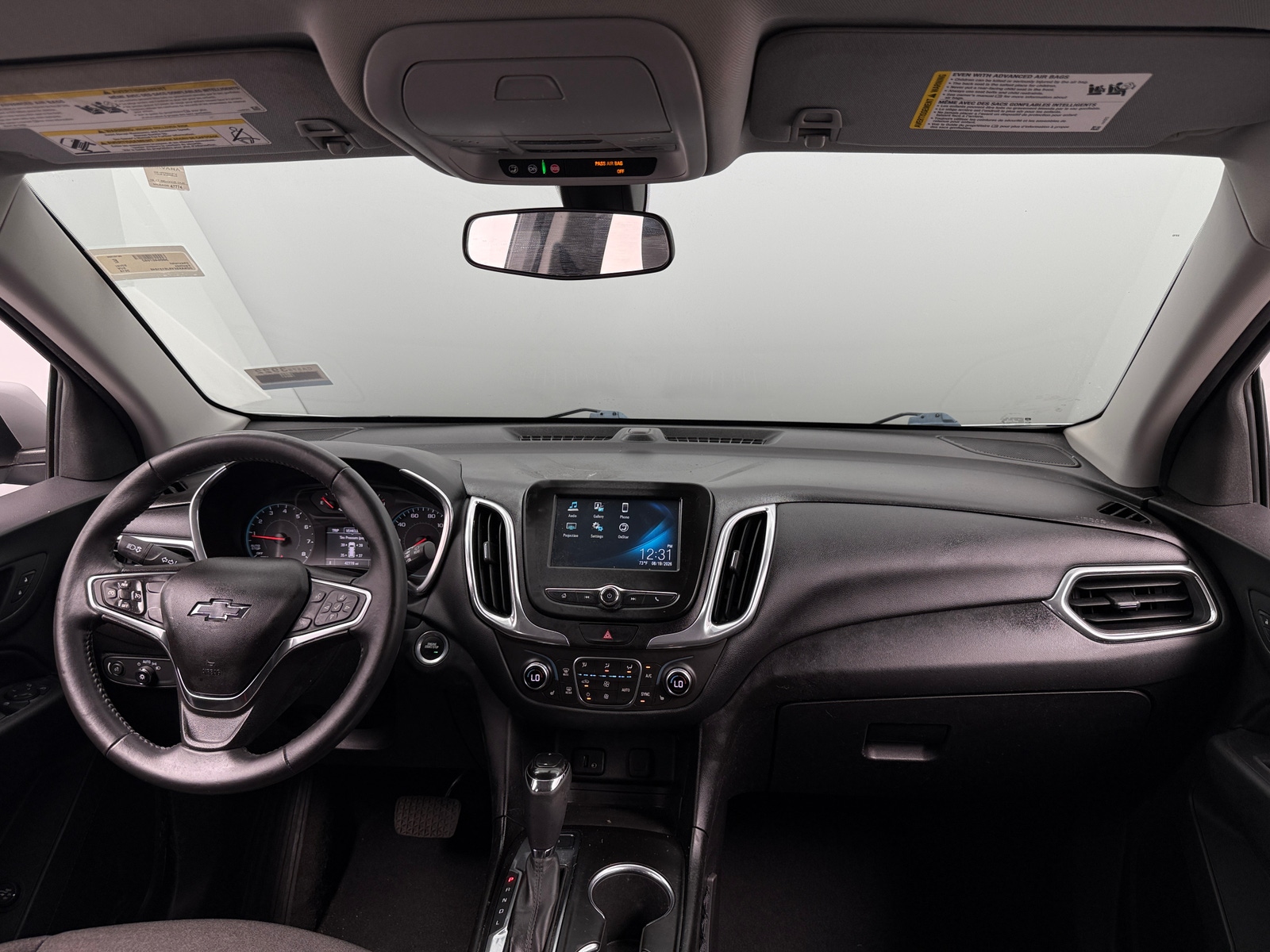 Thumbnail: 2018 Chevrolet Equinox - 3