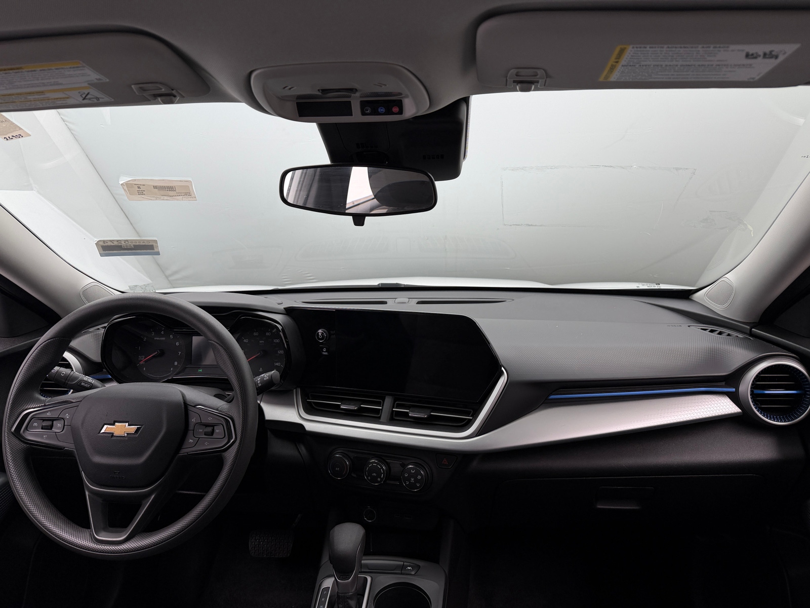 Thumbnail: 2026 Chevrolet Trax - 3