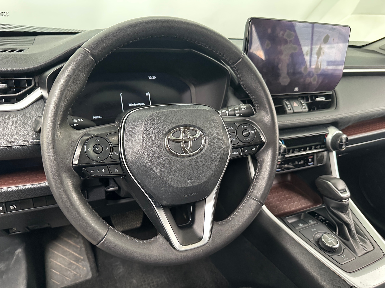 Thumbnail: 2024 Toyota RAV4 - 4