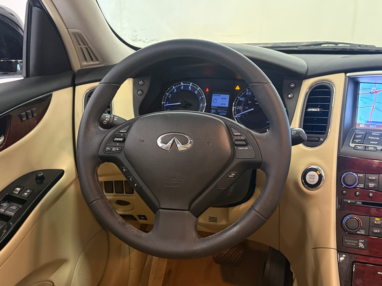Thumbnail: 2017 INFINITI QX50 - 4