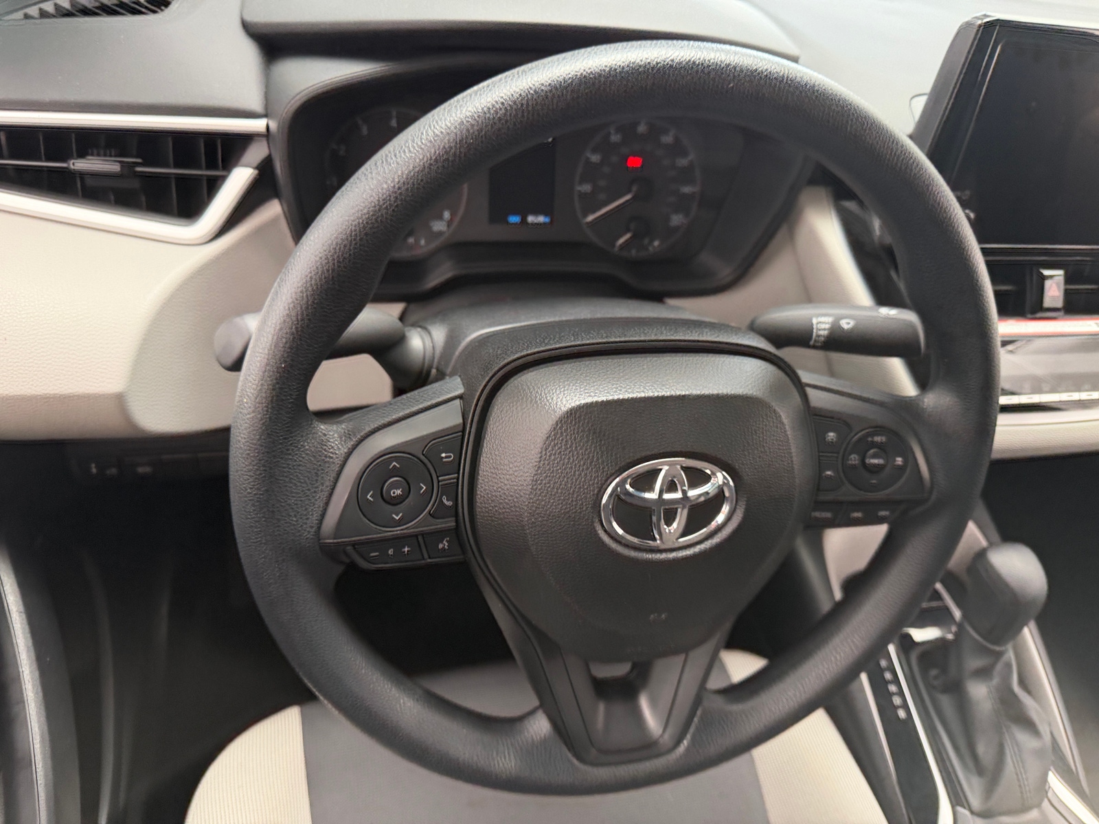 Thumbnail: 2025 Toyota Corolla - 5