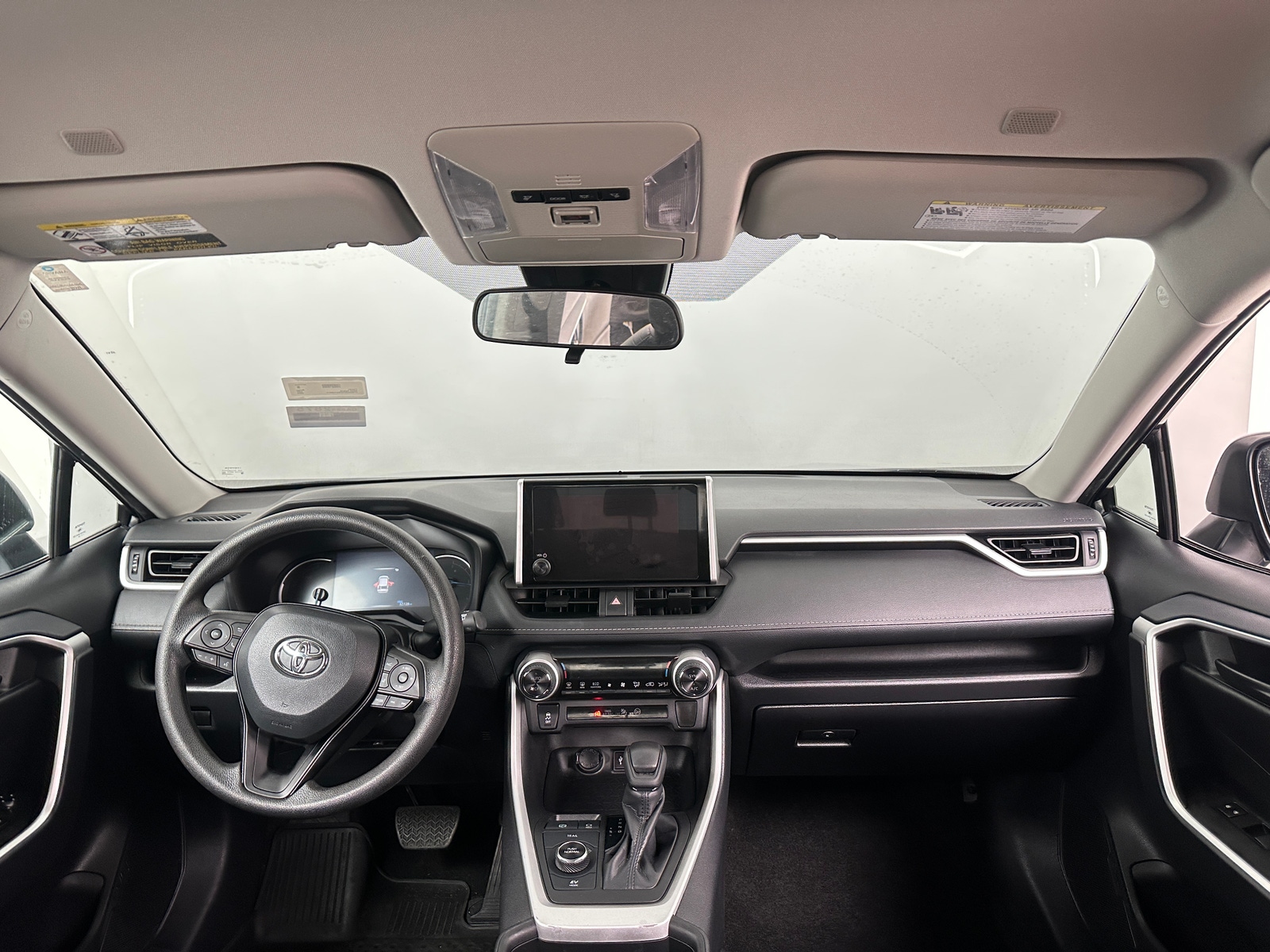 Thumbnail: 2024 Toyota RAV4 - 3