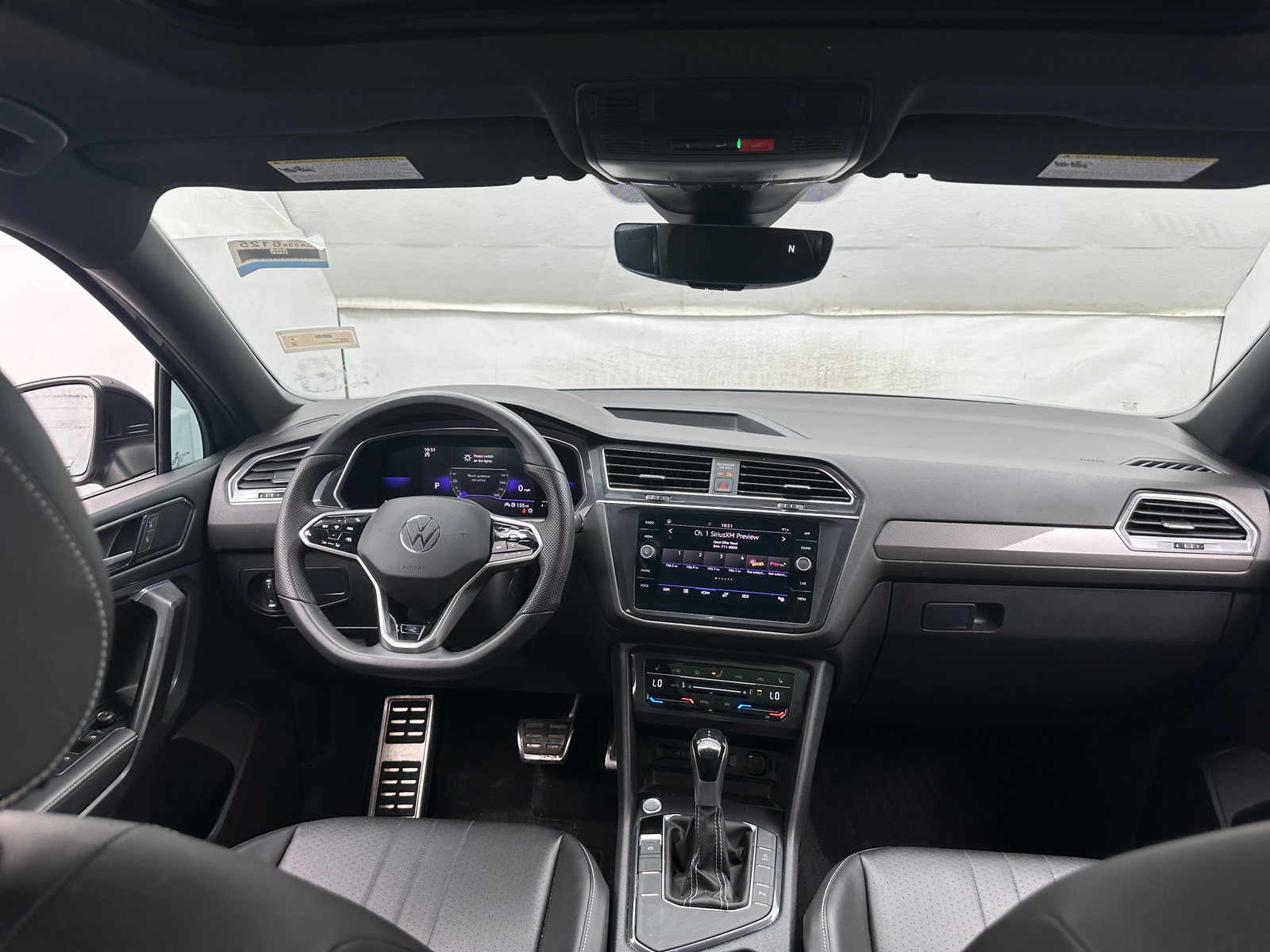 Thumbnail: 2022 Volkswagen Tiguan - 2