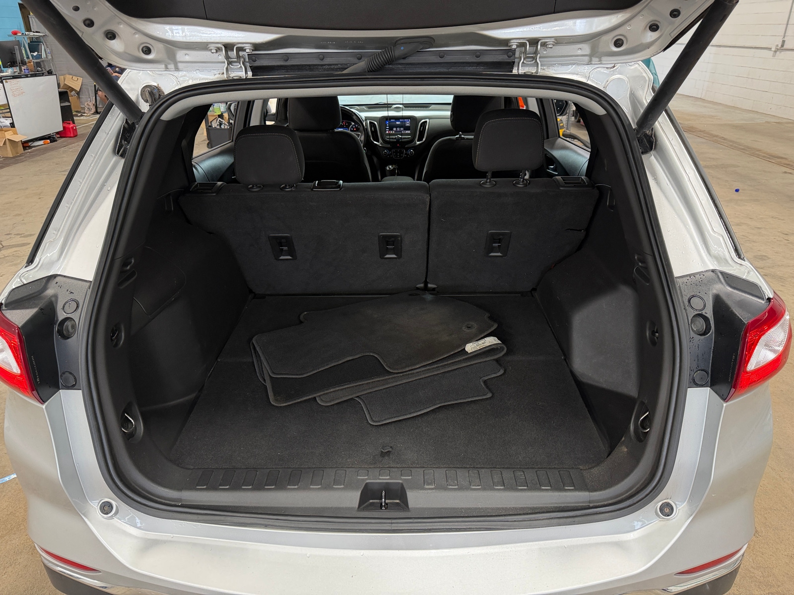 Thumbnail: 2021 Chevrolet Equinox - 7