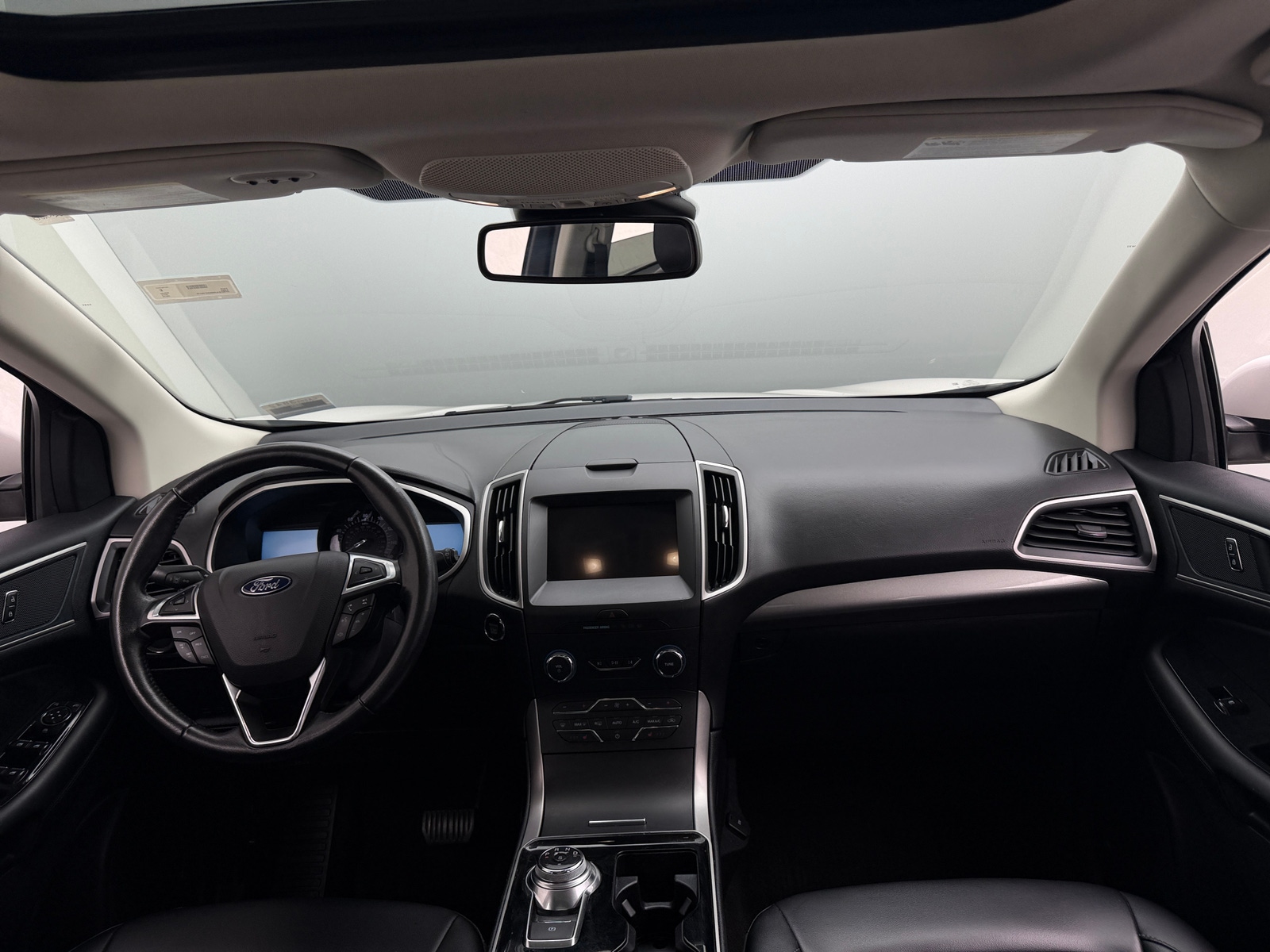 Thumbnail: 2019 Ford Edge - 2