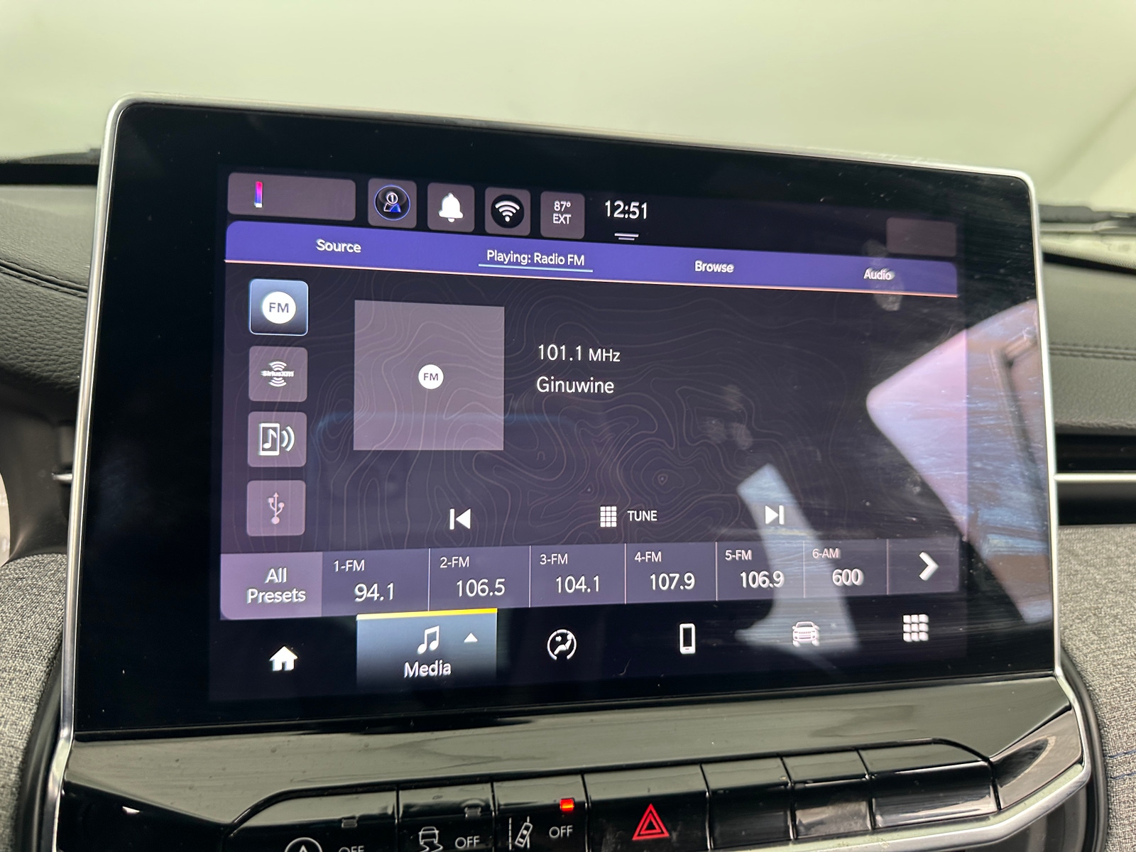 Thumbnail: 2024 Jeep Compass - 4