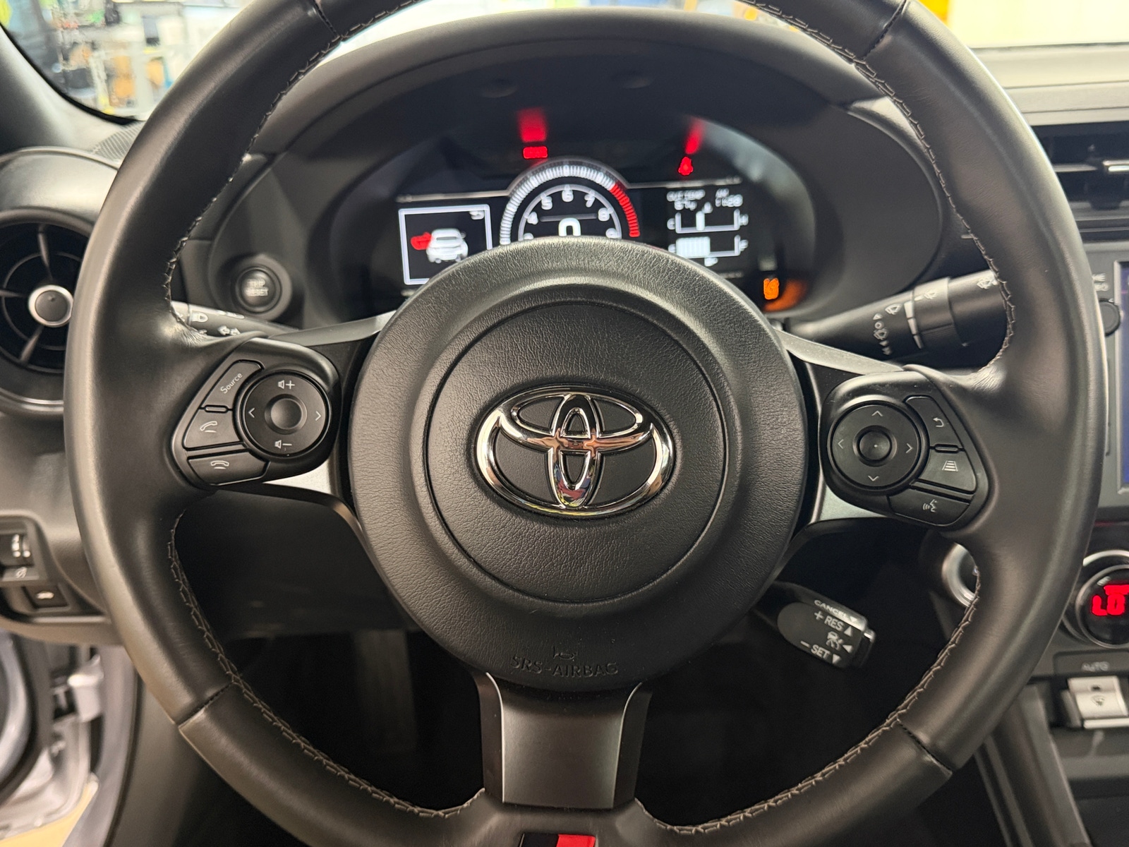 Thumbnail: 2024 Toyota GR86 - 4