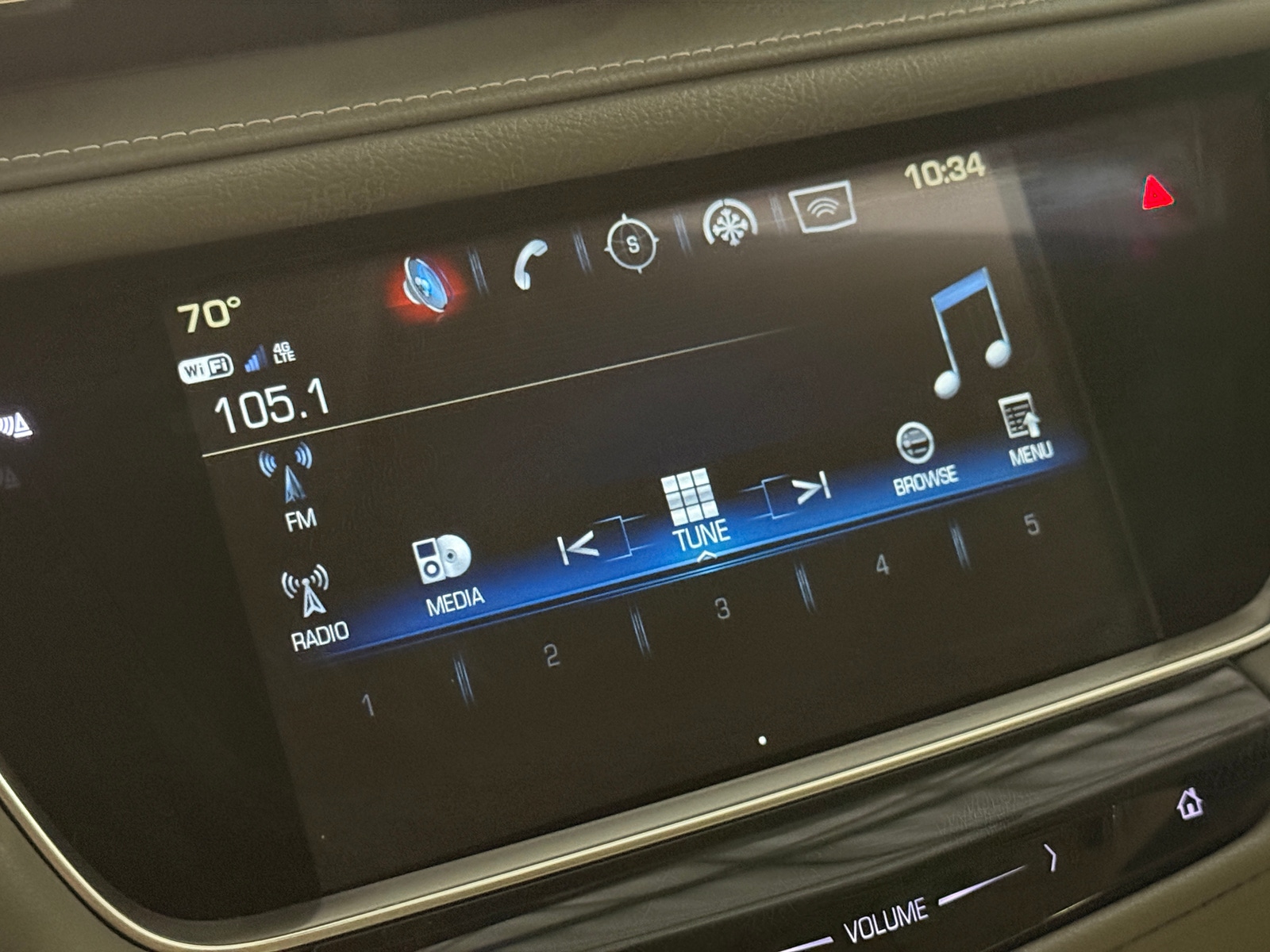 Thumbnail: 2018 Cadillac XT5 - 3