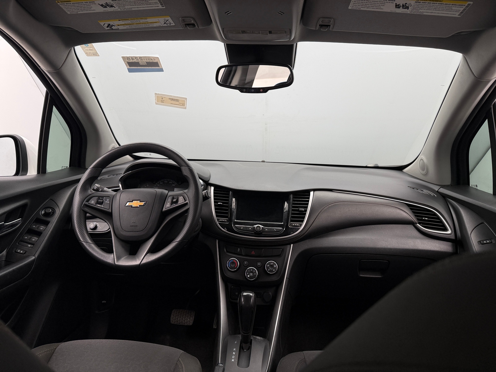 Thumbnail: 2022 Chevrolet Trax - 3