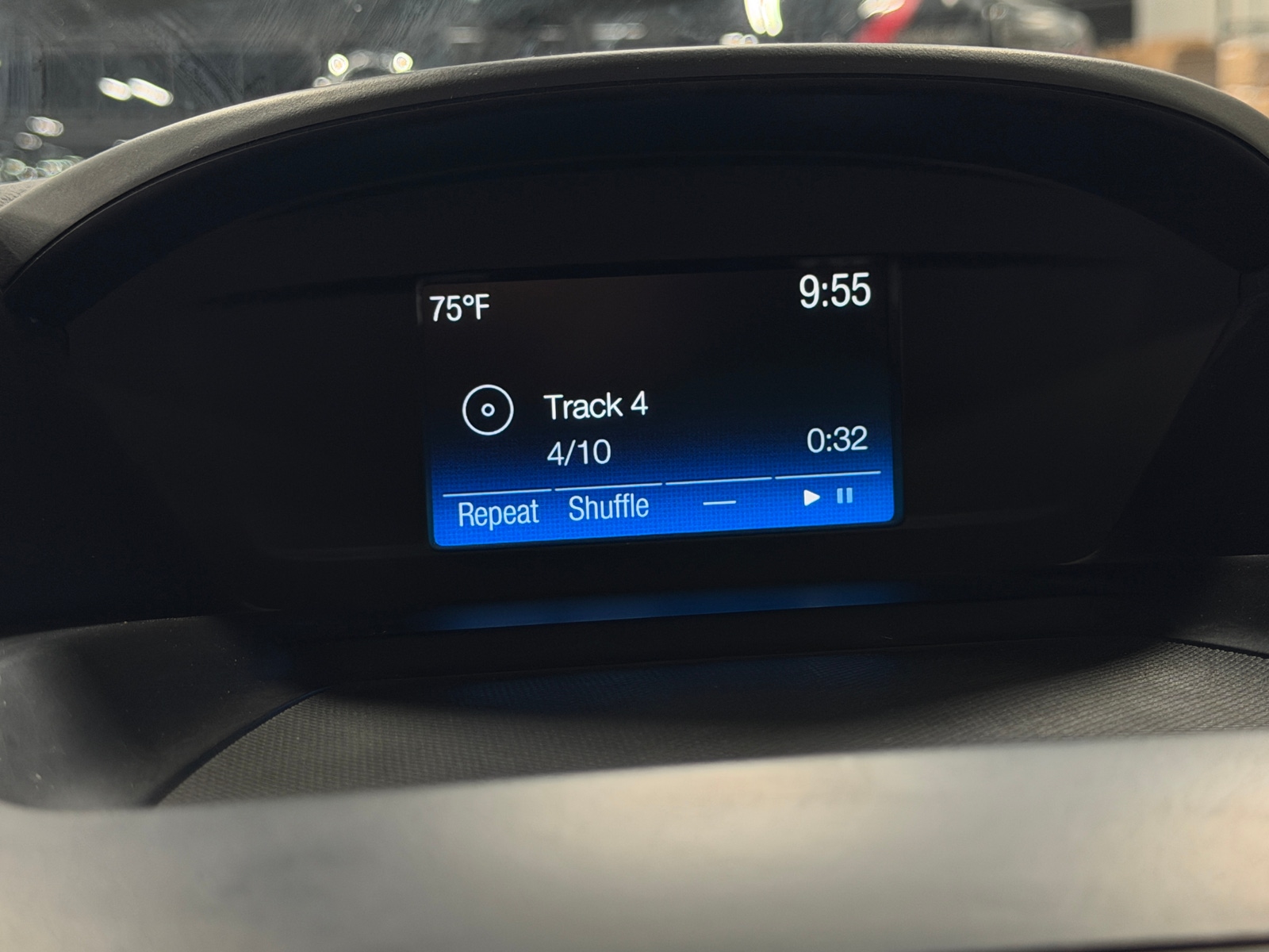 Thumbnail: 2018 Ford Escape - 4