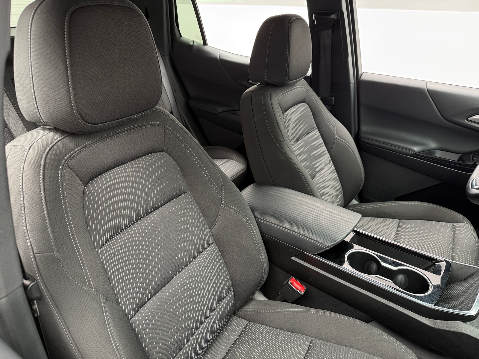 Thumbnail: 2025 Chevrolet Equinox - 2
