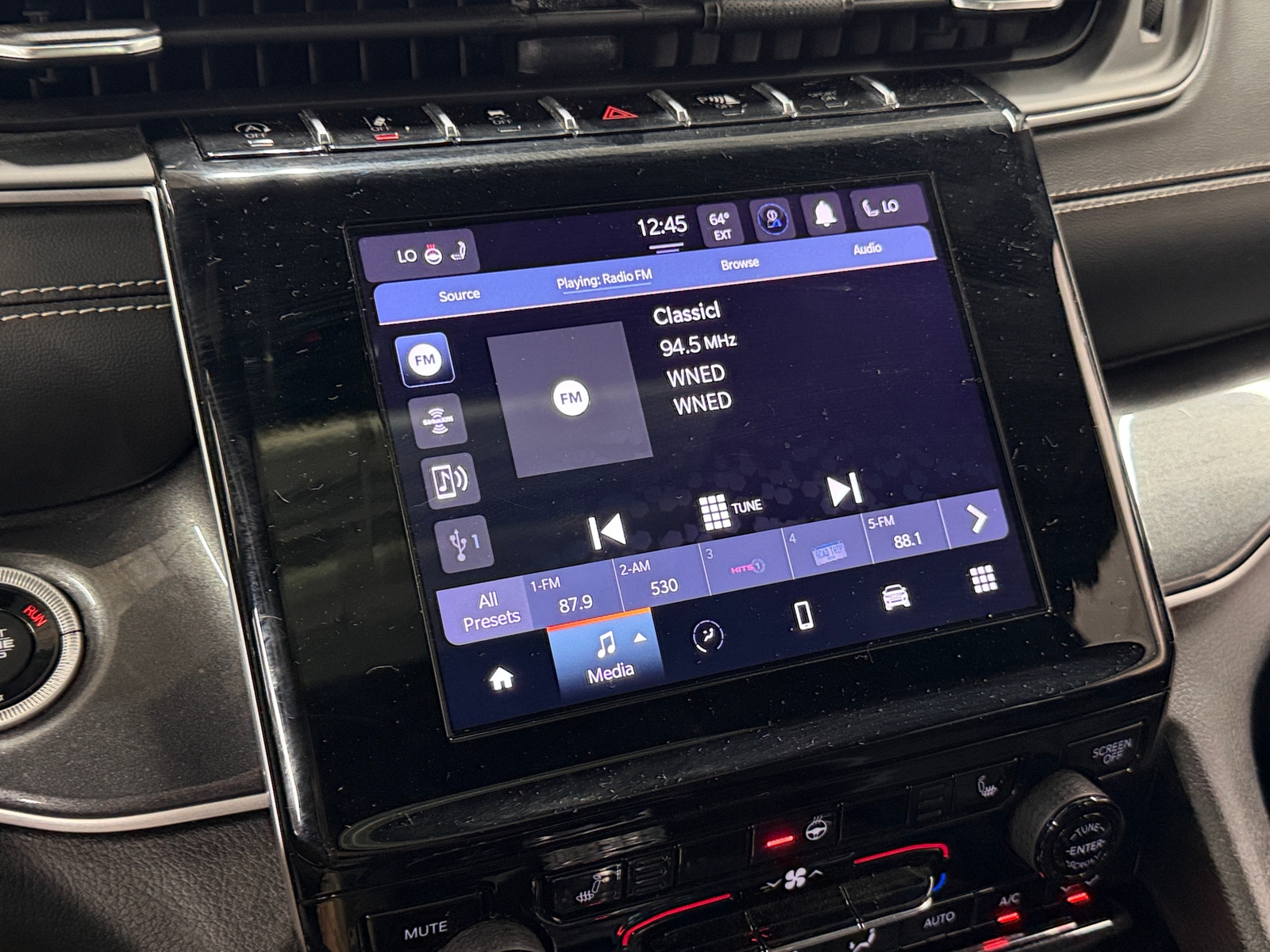 Thumbnail: 2021 Jeep Grand Cherokee L - 3
