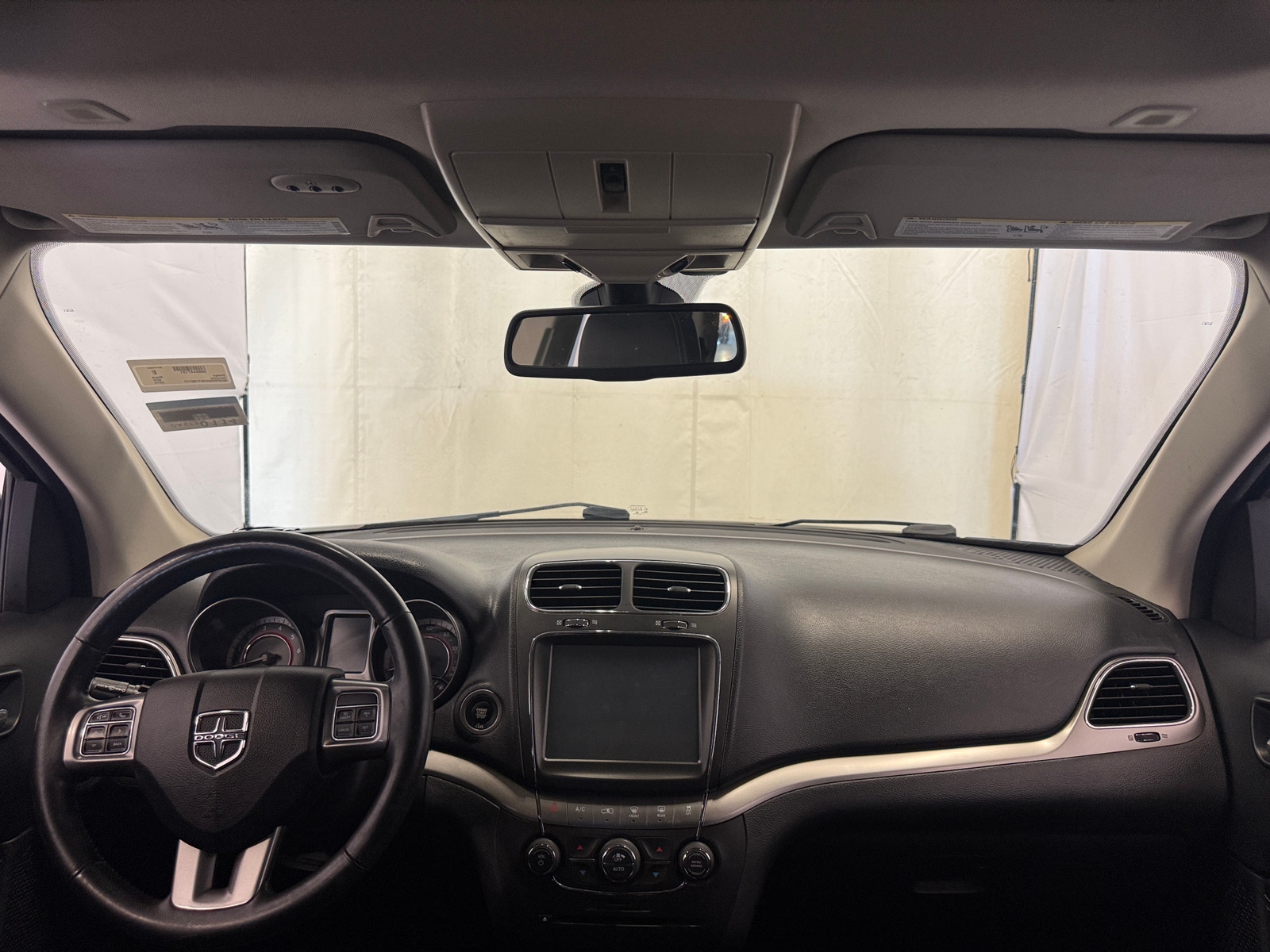 Thumbnail: 2019 Dodge Journey - 3
