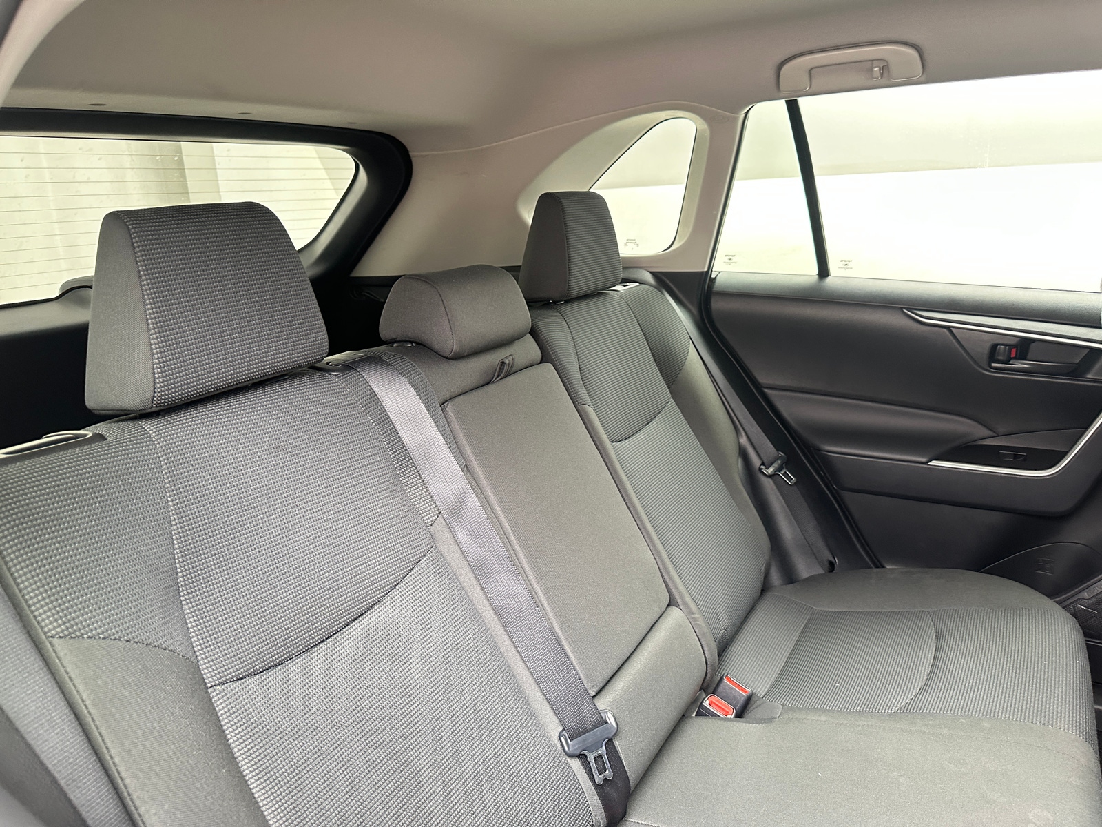 Thumbnail: 2025 Toyota RAV4 - 6