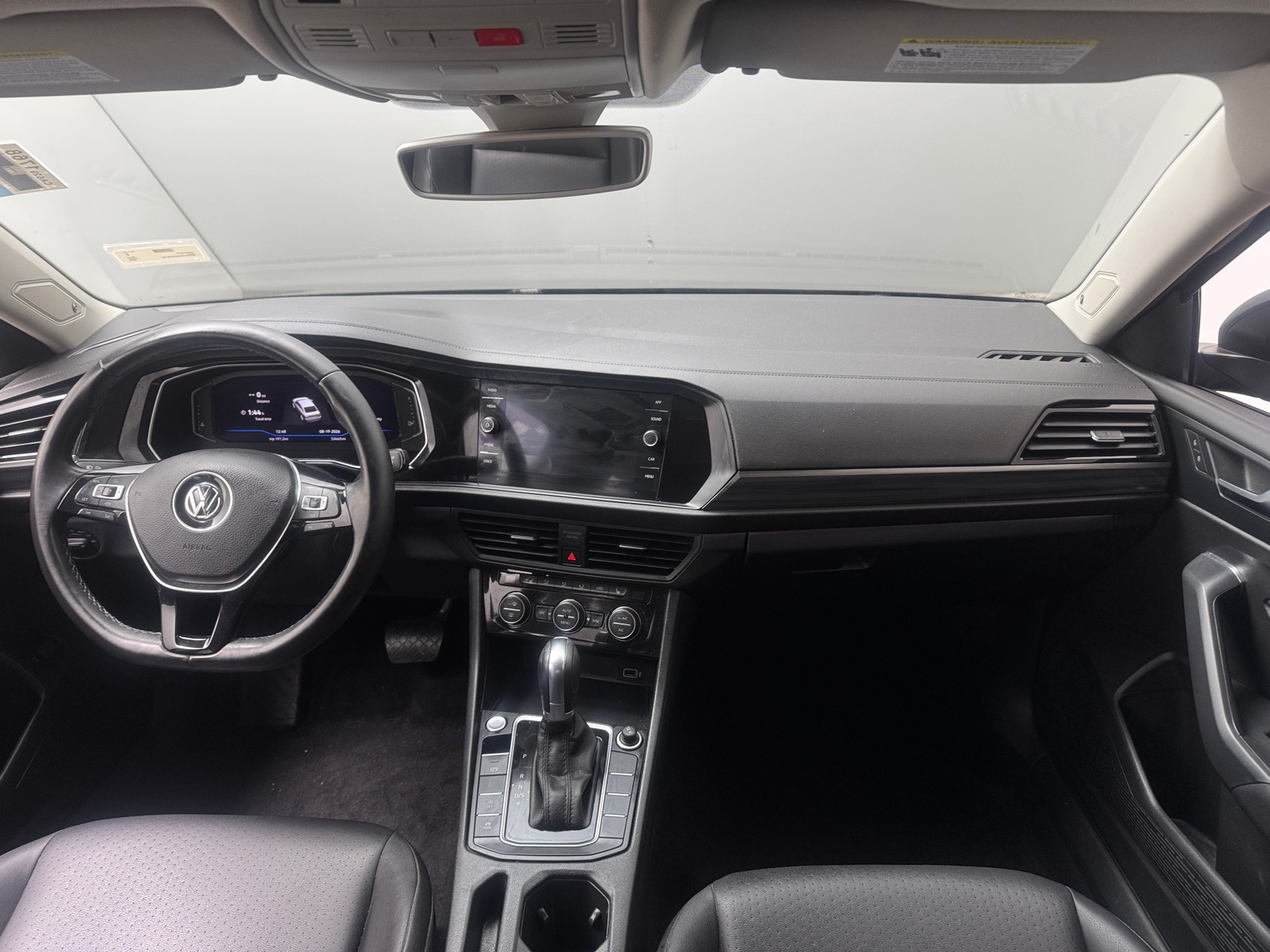 Thumbnail: 2019 Volkswagen Jetta - 2