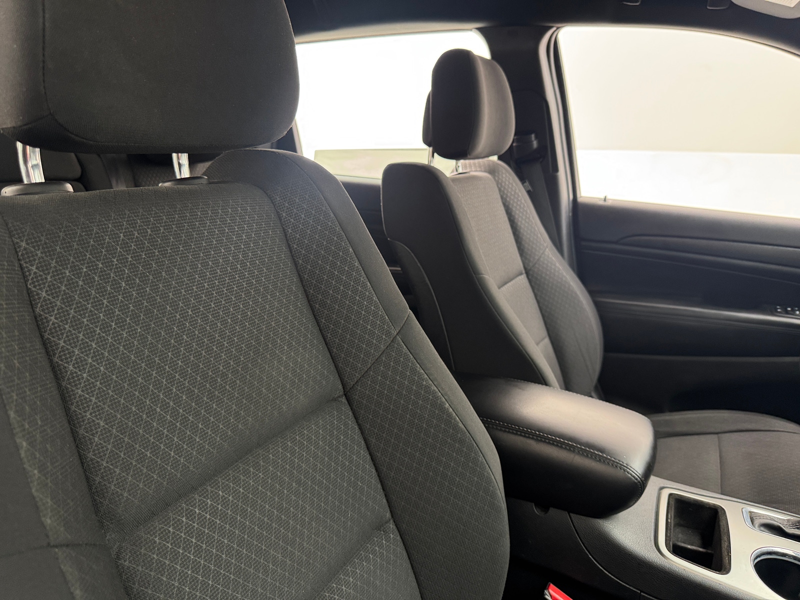 Thumbnail: 2018 Jeep Grand Cherokee - 2