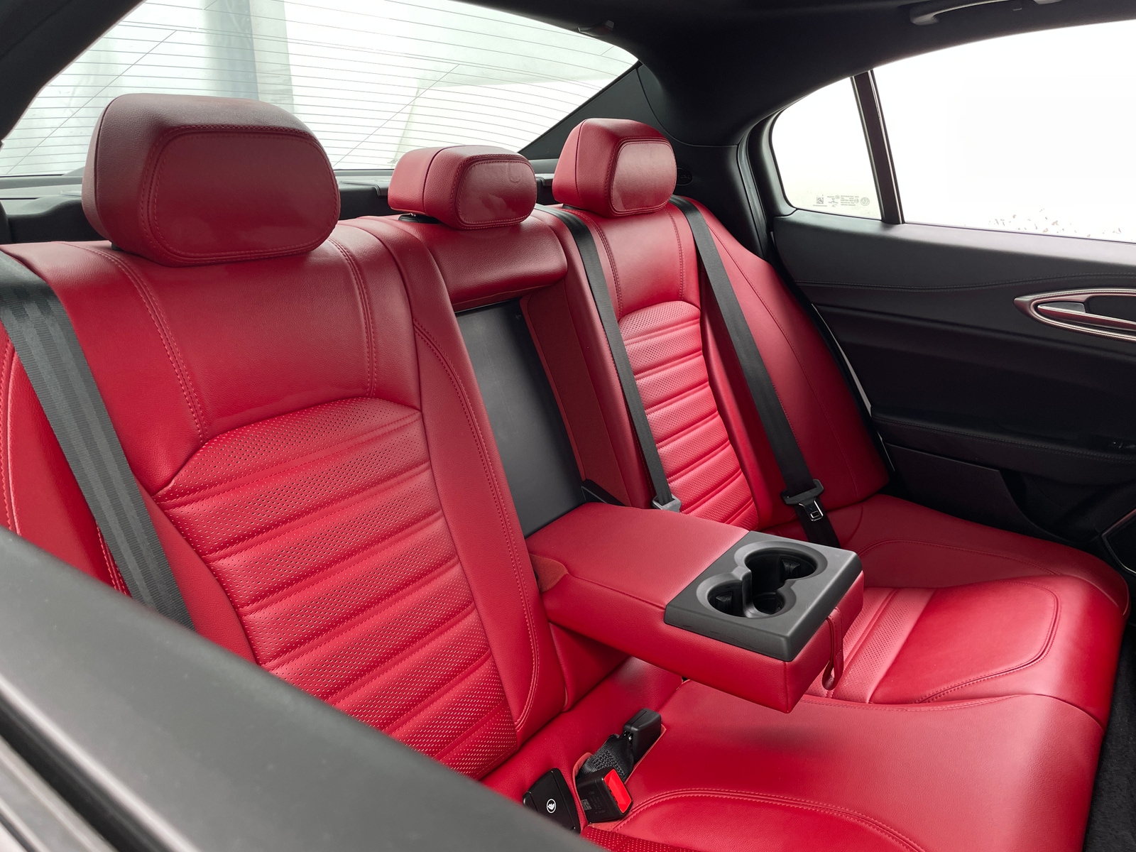Thumbnail: 2023 Alfa Romeo Giulia - 5