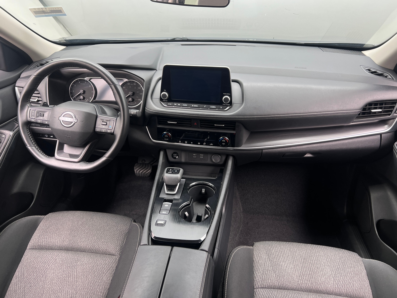 Thumbnail: 2025 Nissan Rogue - 3