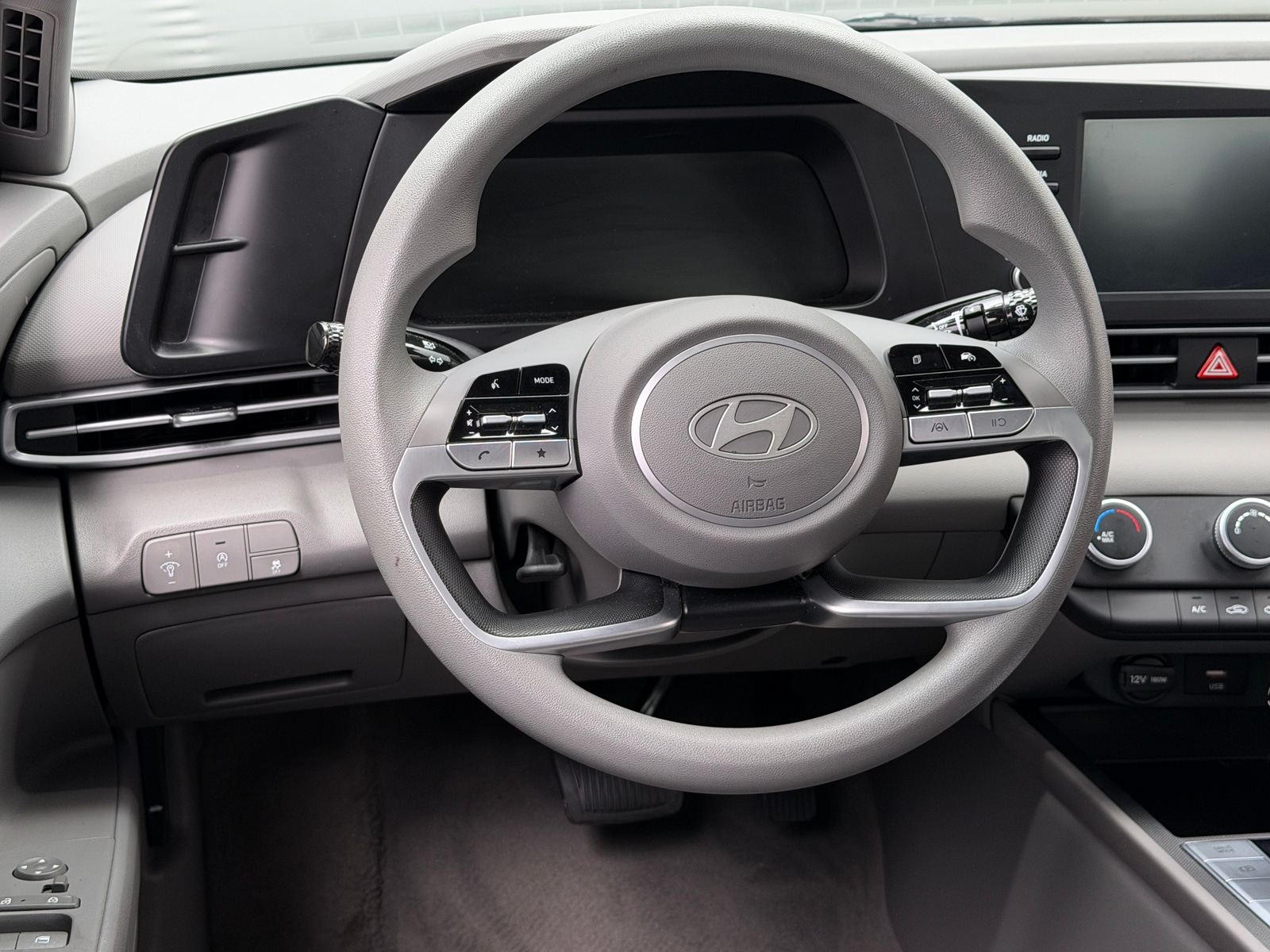 Thumbnail: 2026 Hyundai Elantra - 5