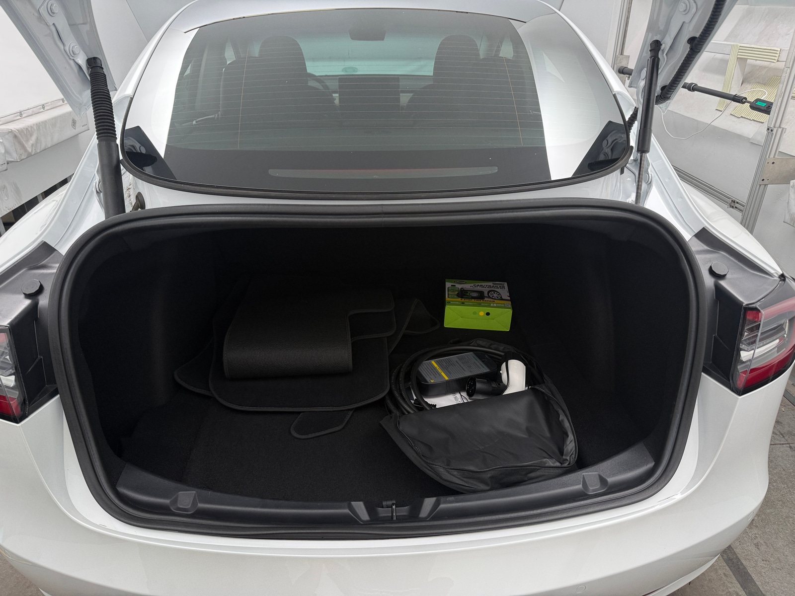 Thumbnail: 2022 Tesla Model 3 - 6