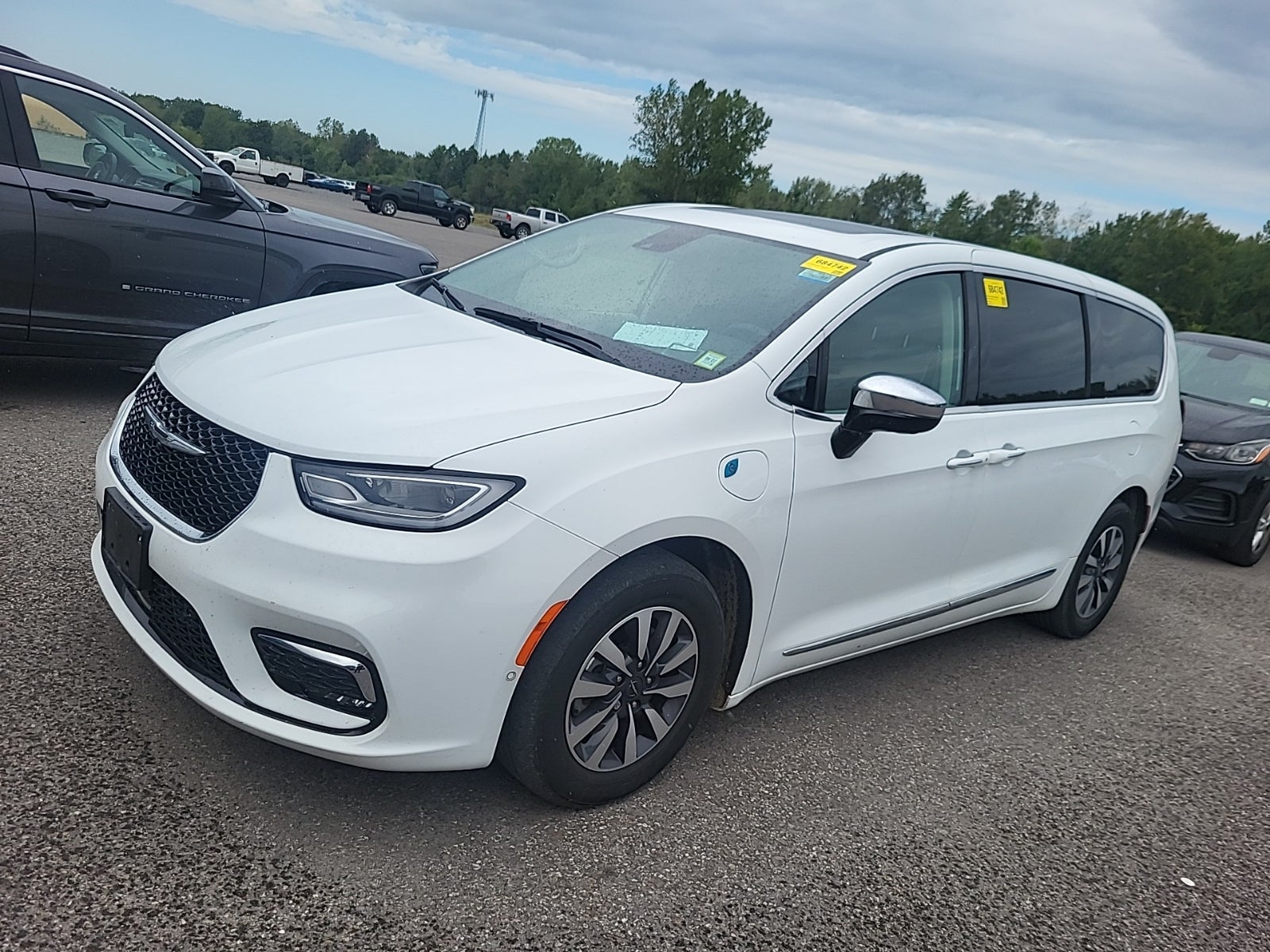 2023 Chrysler Pacifica Hybrid Hybrid Limited