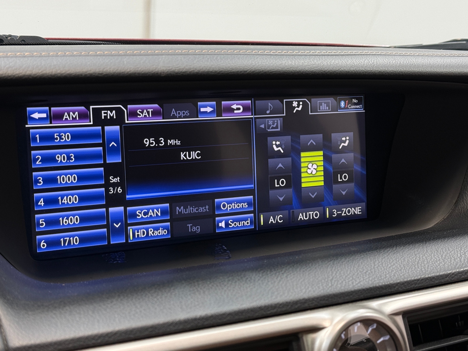 Thumbnail: 2013 Lexus GS - 3