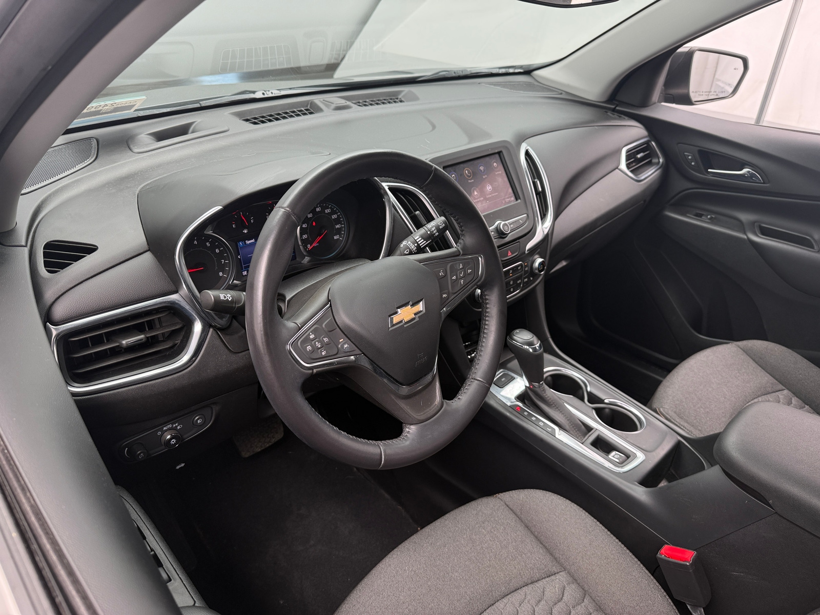 Thumbnail: 2021 Chevrolet Equinox - 3