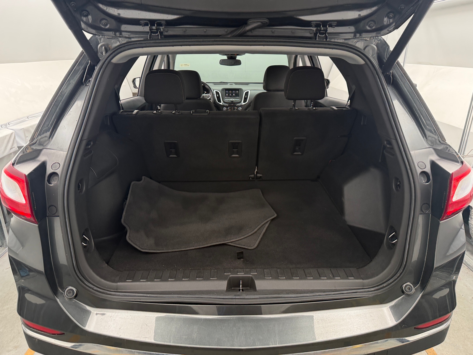 Thumbnail: 2021 Chevrolet Equinox - 7