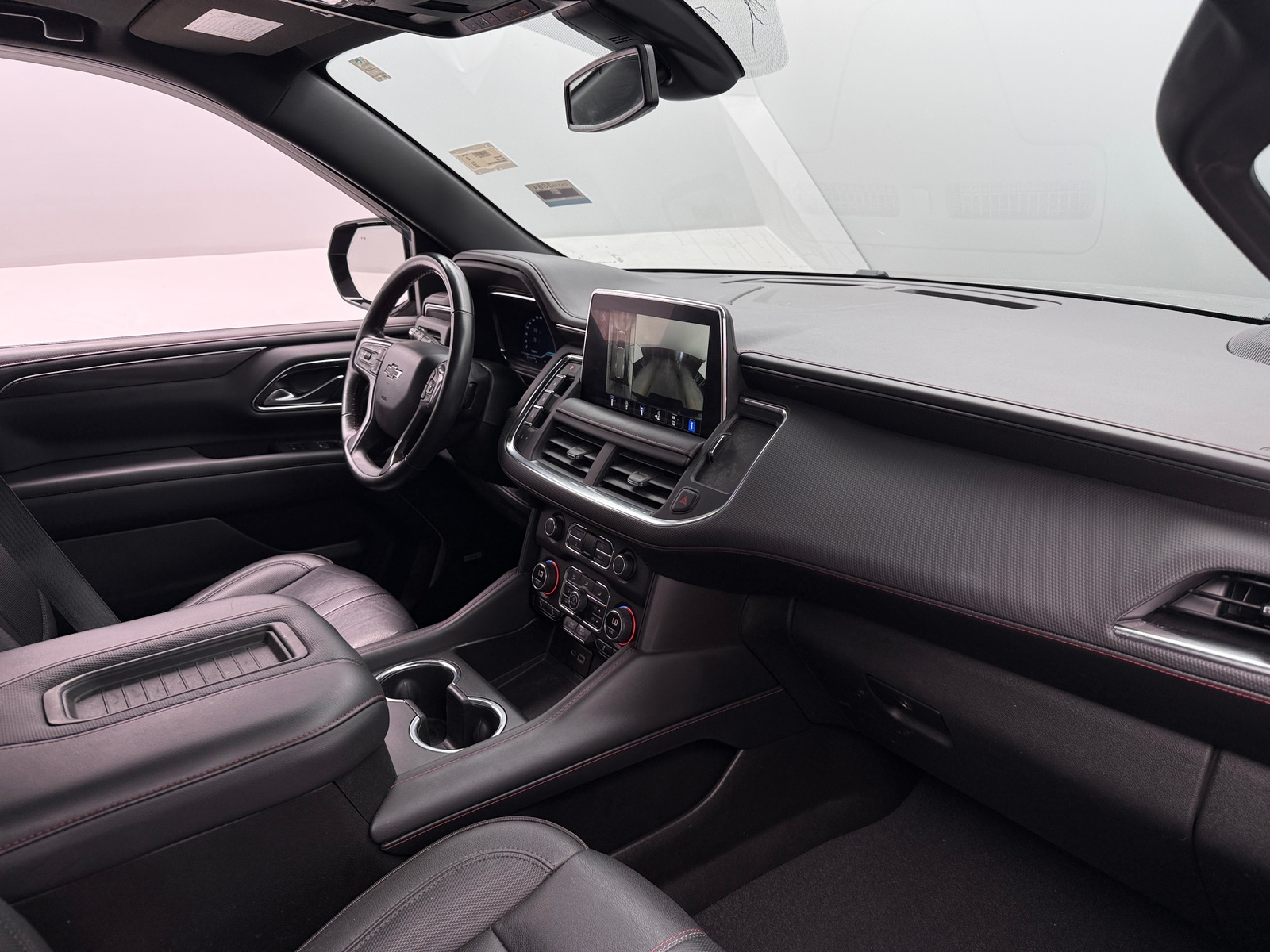 Thumbnail: 2022 Chevrolet Suburban - 2