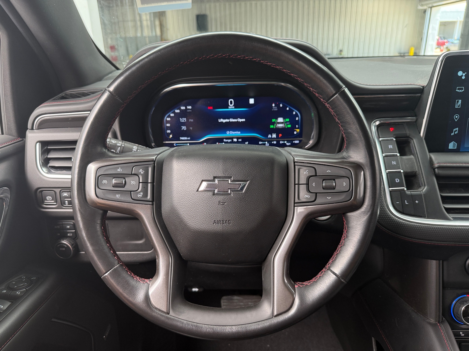 Thumbnail: 2022 Chevrolet Suburban - 4