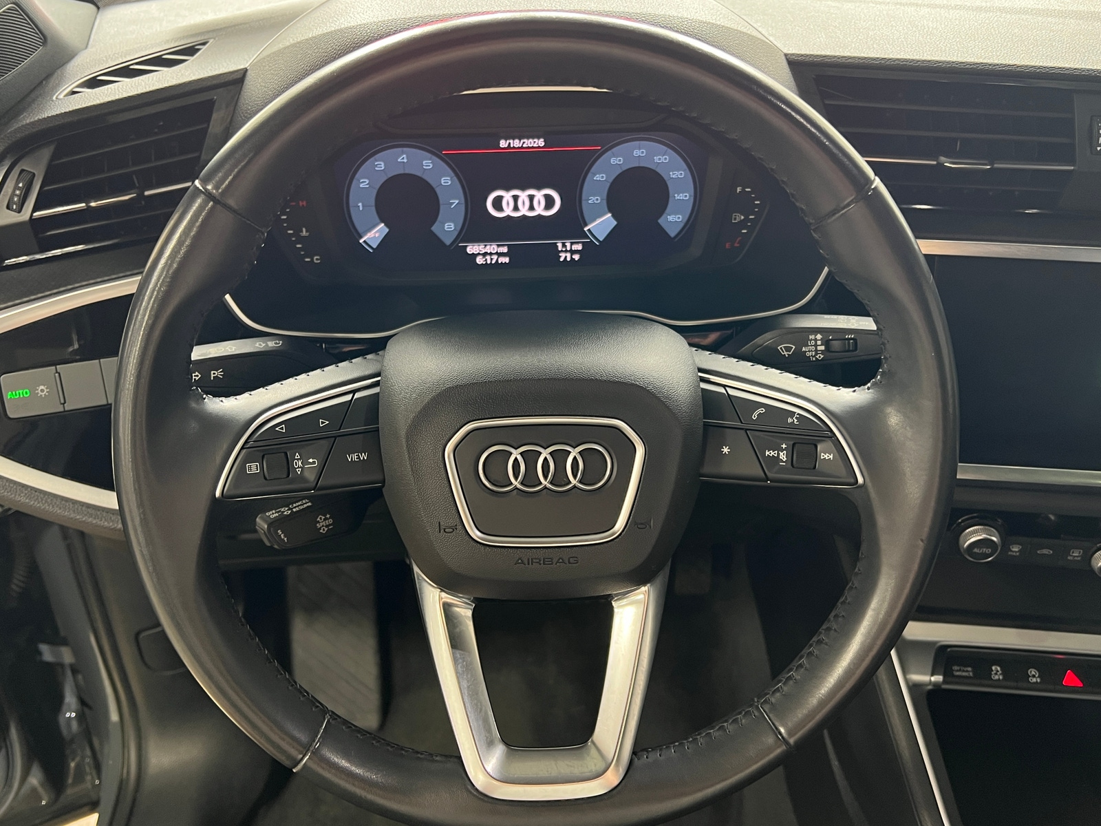 Thumbnail: 2019 Audi Q3 - 4