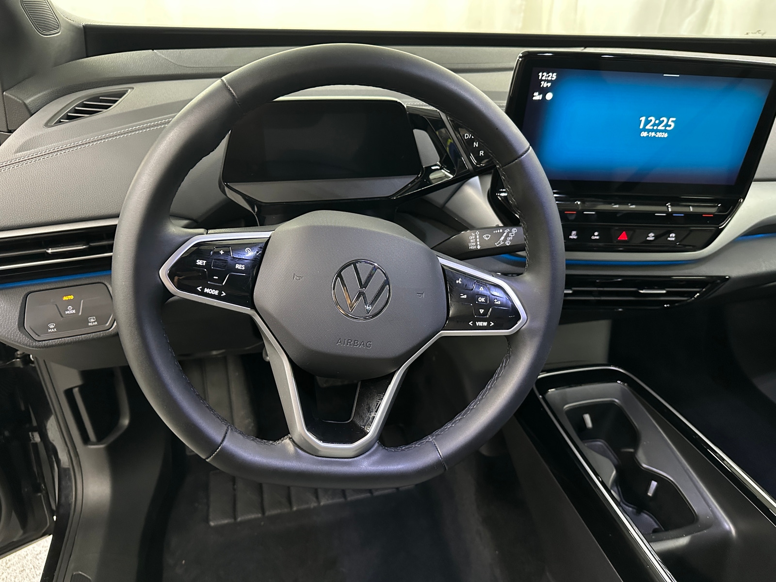 Thumbnail: 2025 Volkswagen ID.4 - 5