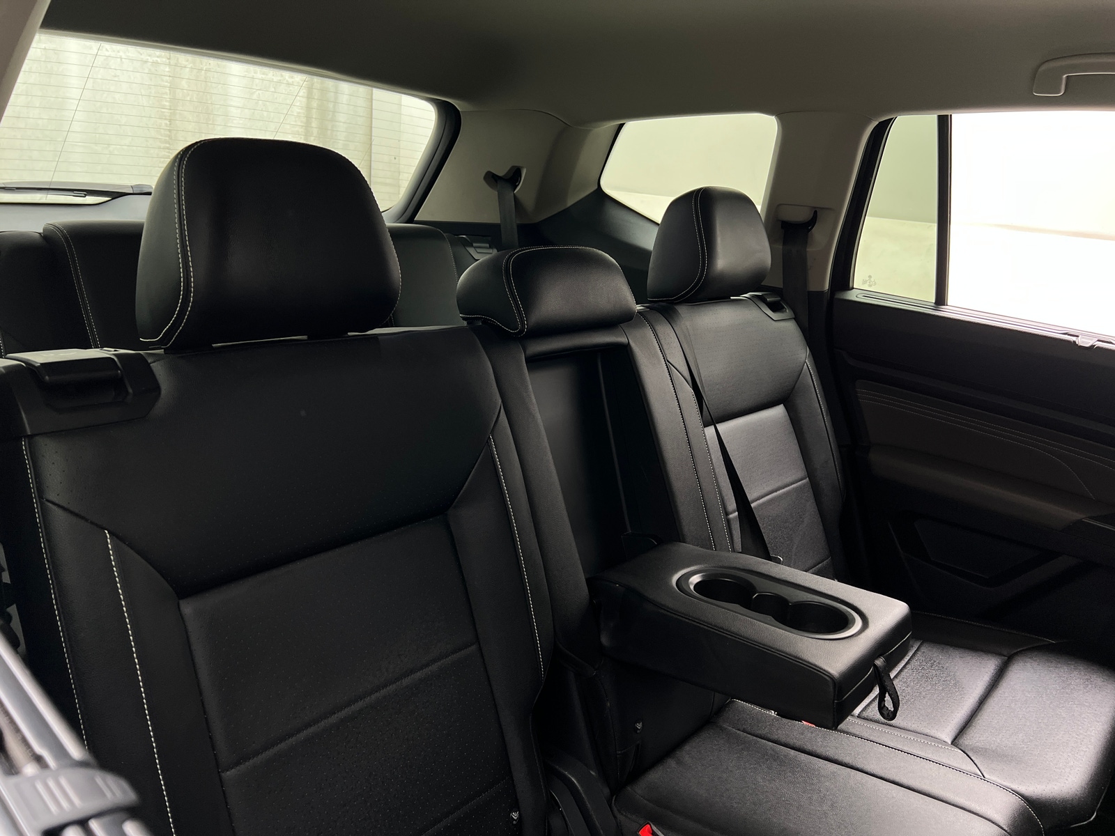 Thumbnail: 2023 Volkswagen Atlas - 5
