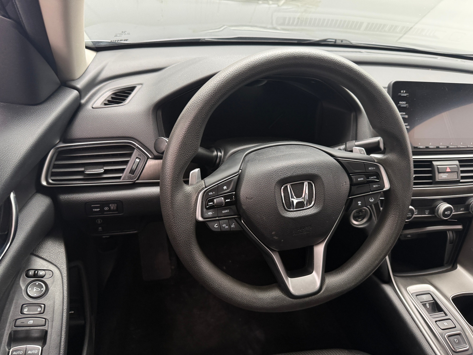 Thumbnail: 2018 Honda Accord - 5