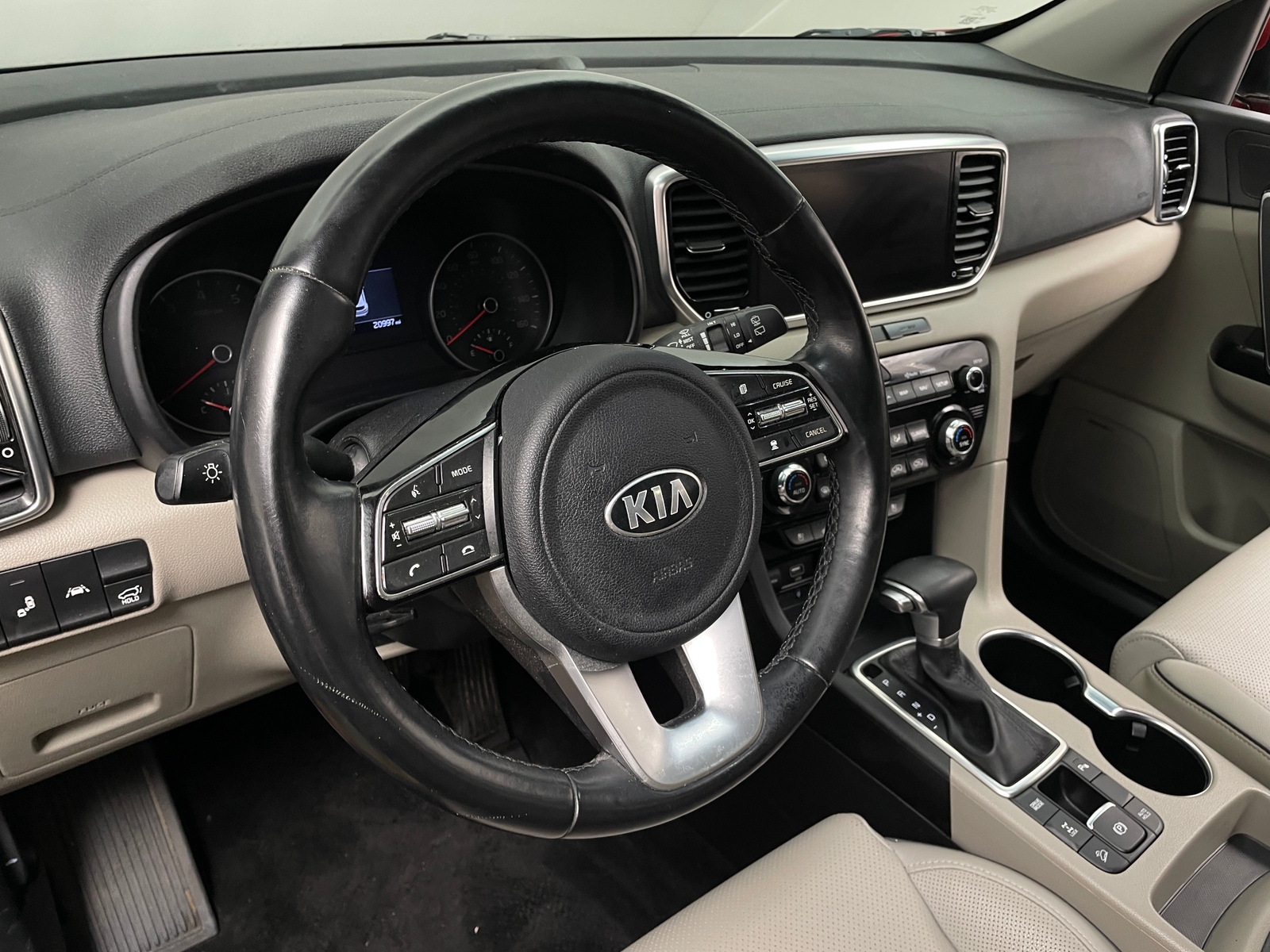Thumbnail: 2022 Kia Sportage - 4