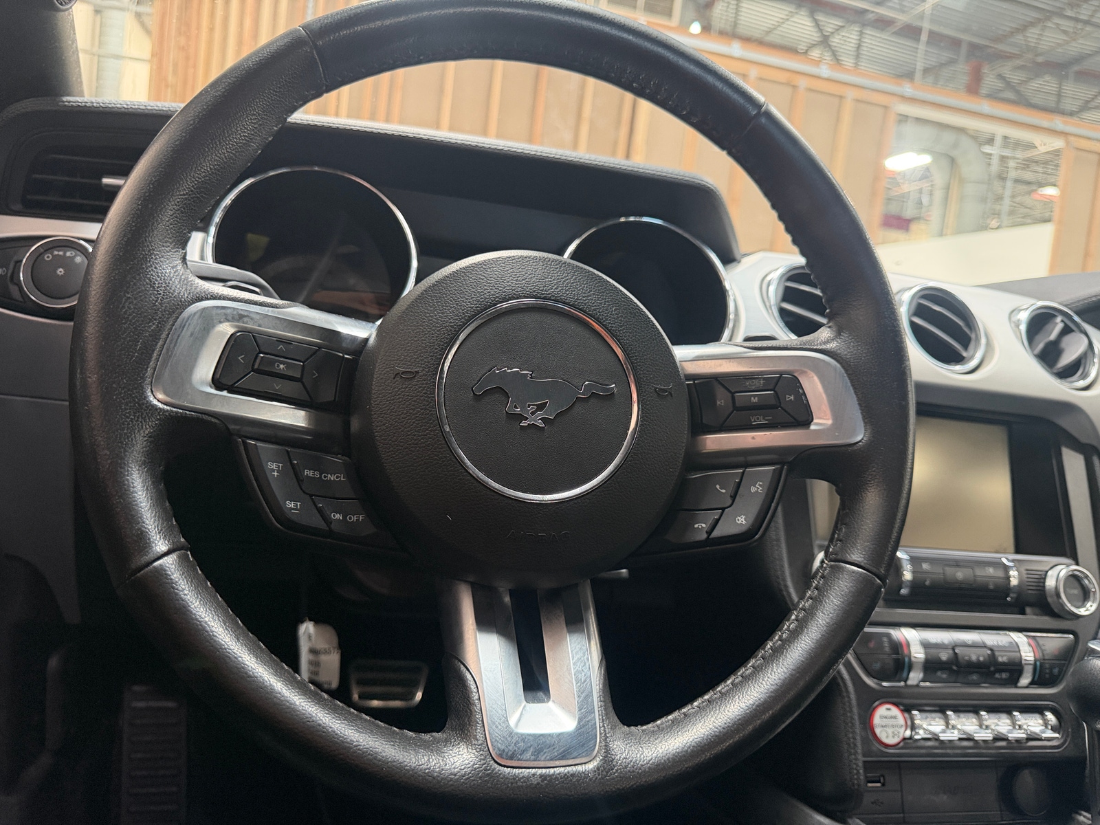 Thumbnail: 2015 Ford Mustang - 3