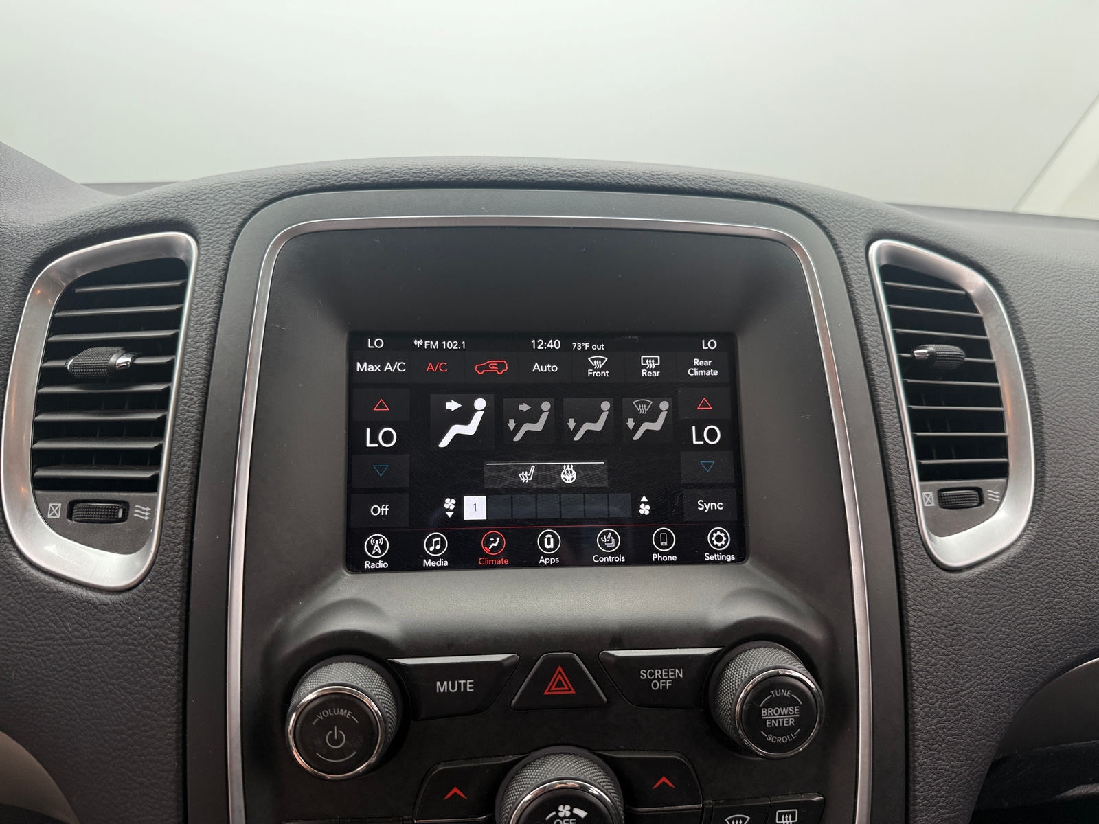 Thumbnail: 2019 Dodge Durango - 4