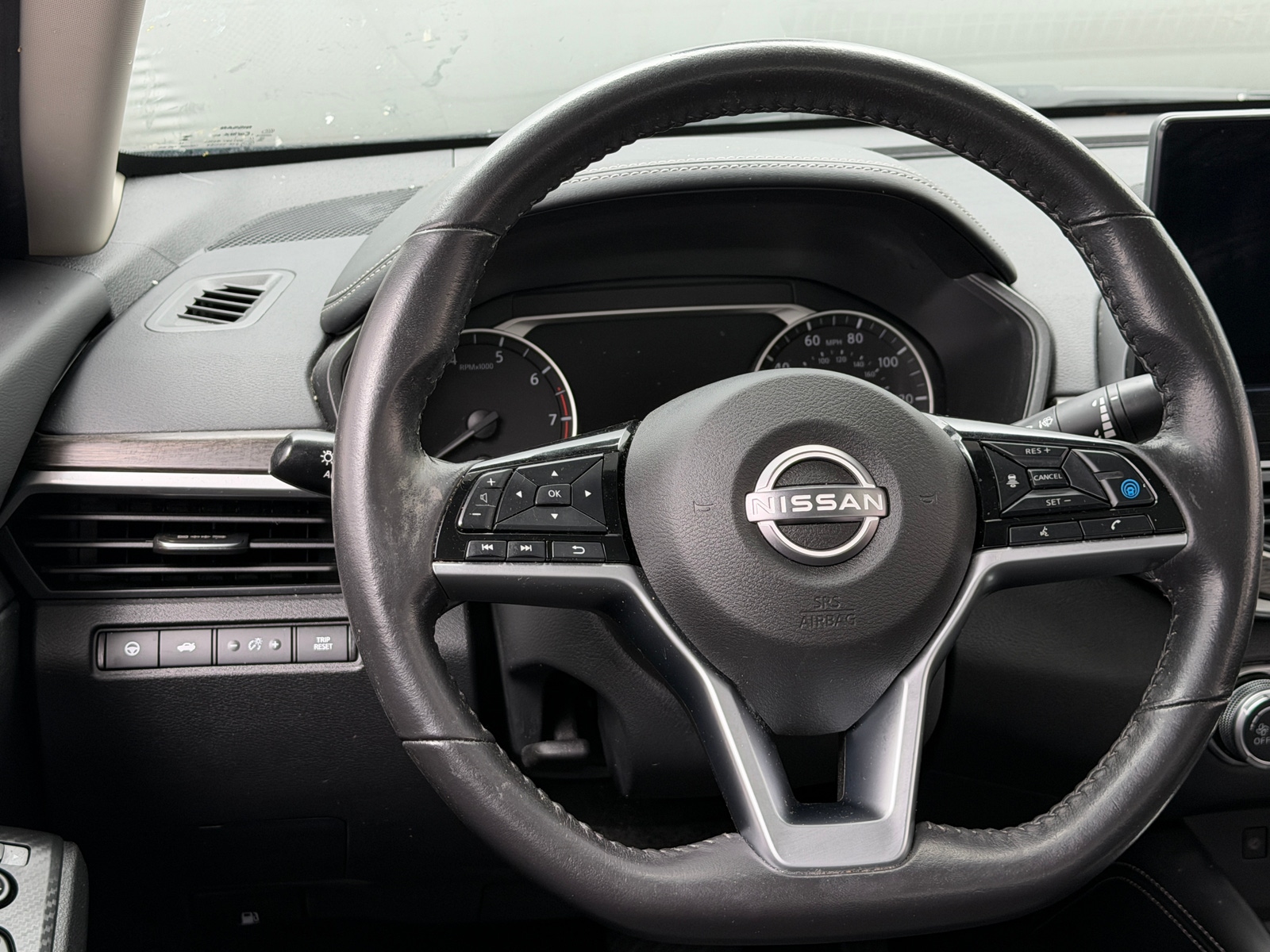Thumbnail: 2024 Nissan Altima - 5