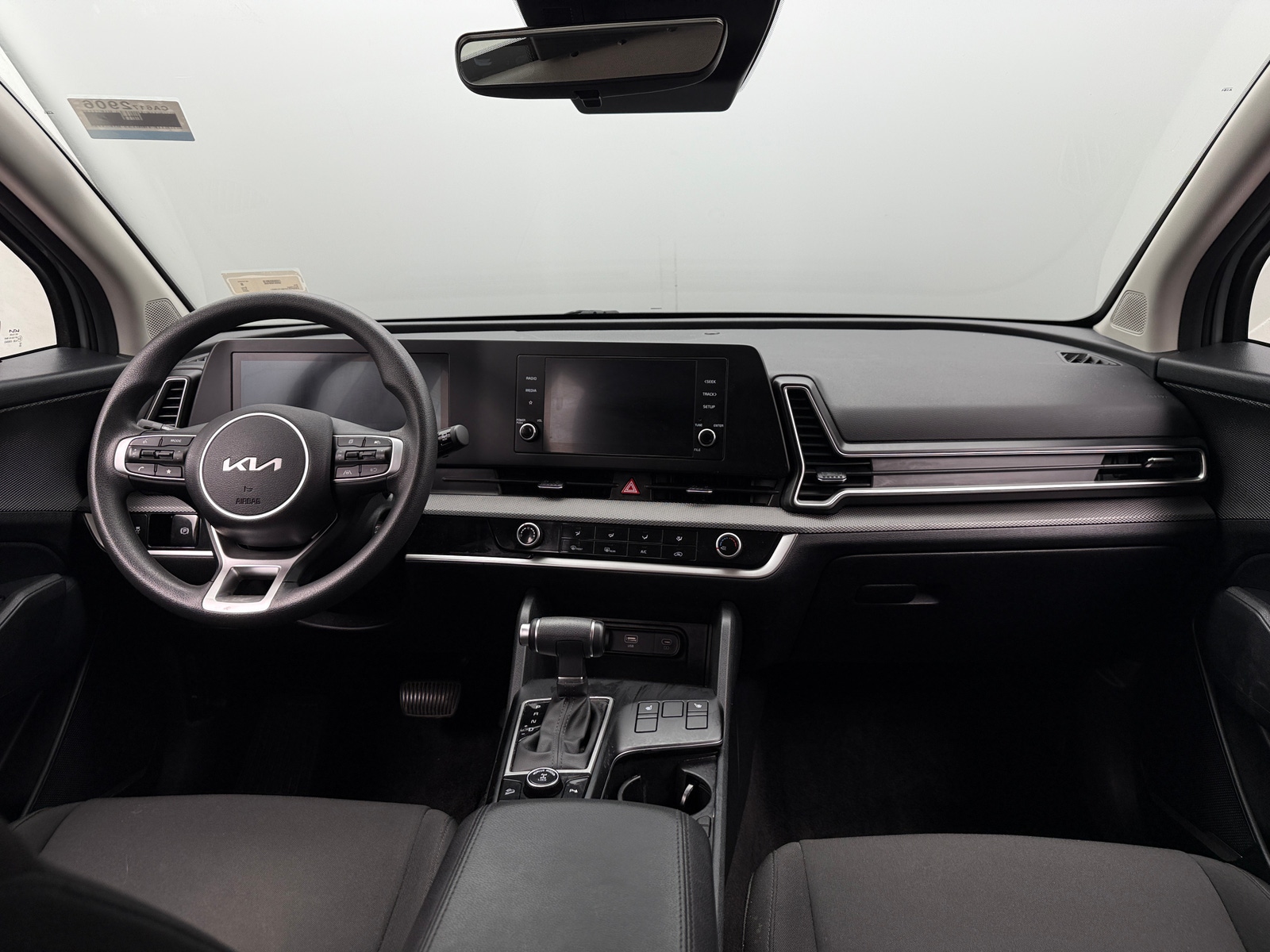 Thumbnail: 2024 Kia Sportage - 3