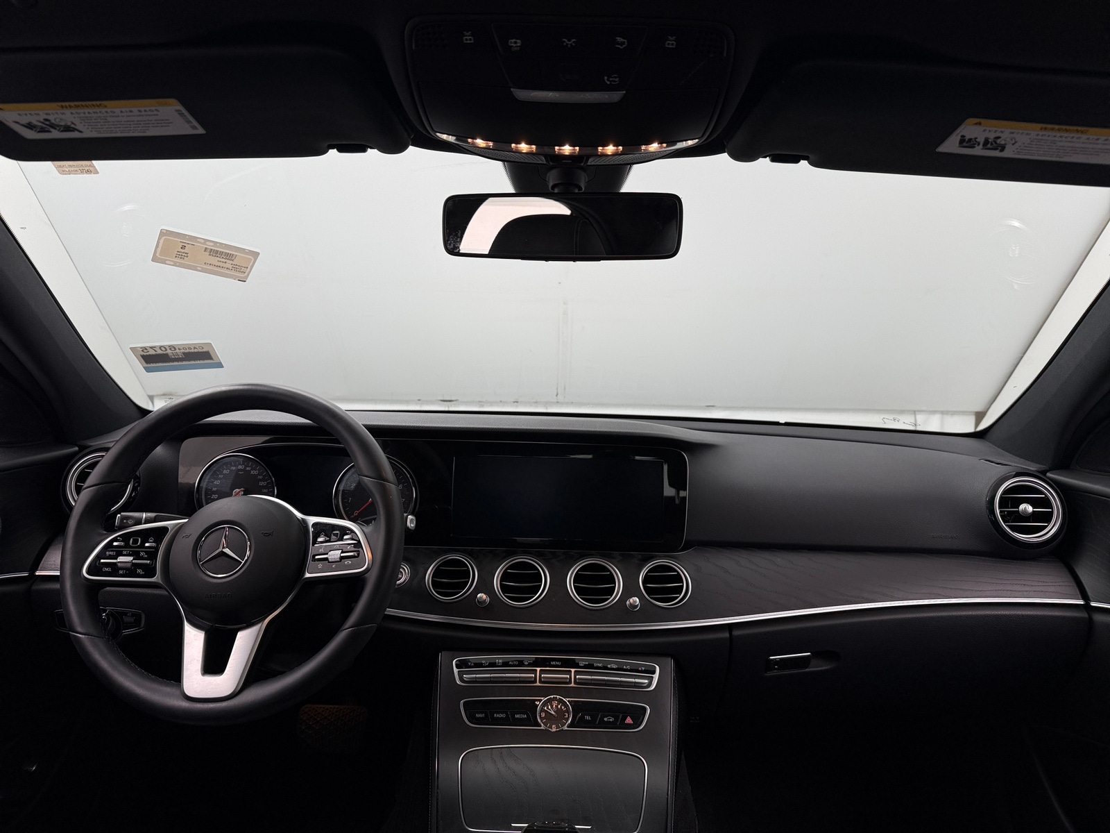 Thumbnail: 2019 Mercedes-Benz E-Class - 2