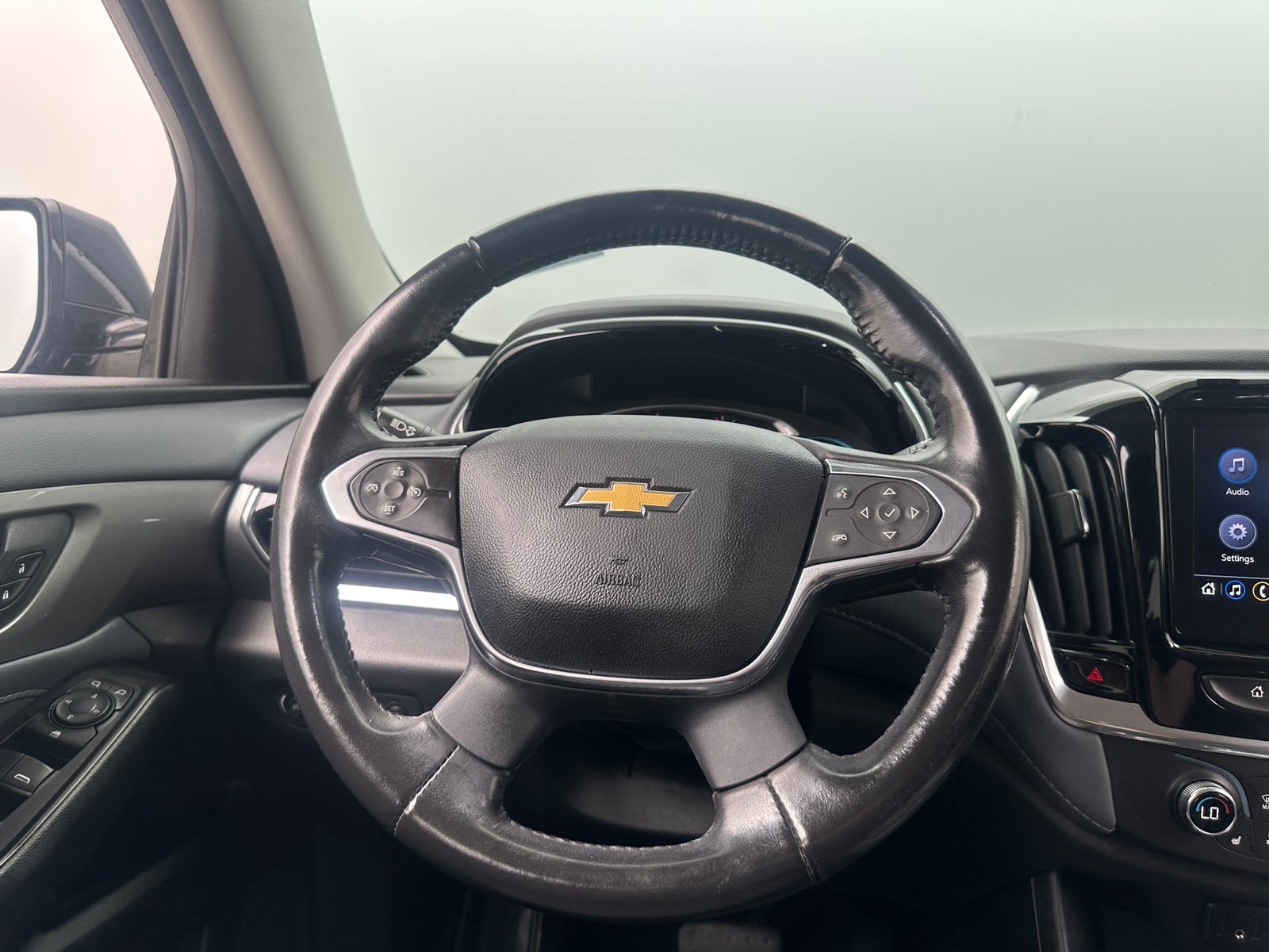 Thumbnail: 2020 Chevrolet Traverse - 5