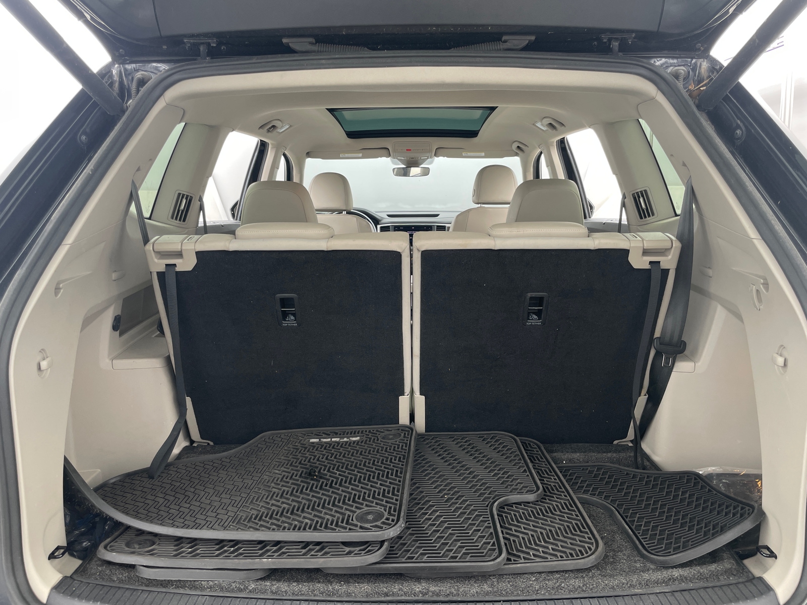 Thumbnail: 2019 Volkswagen Atlas - 6