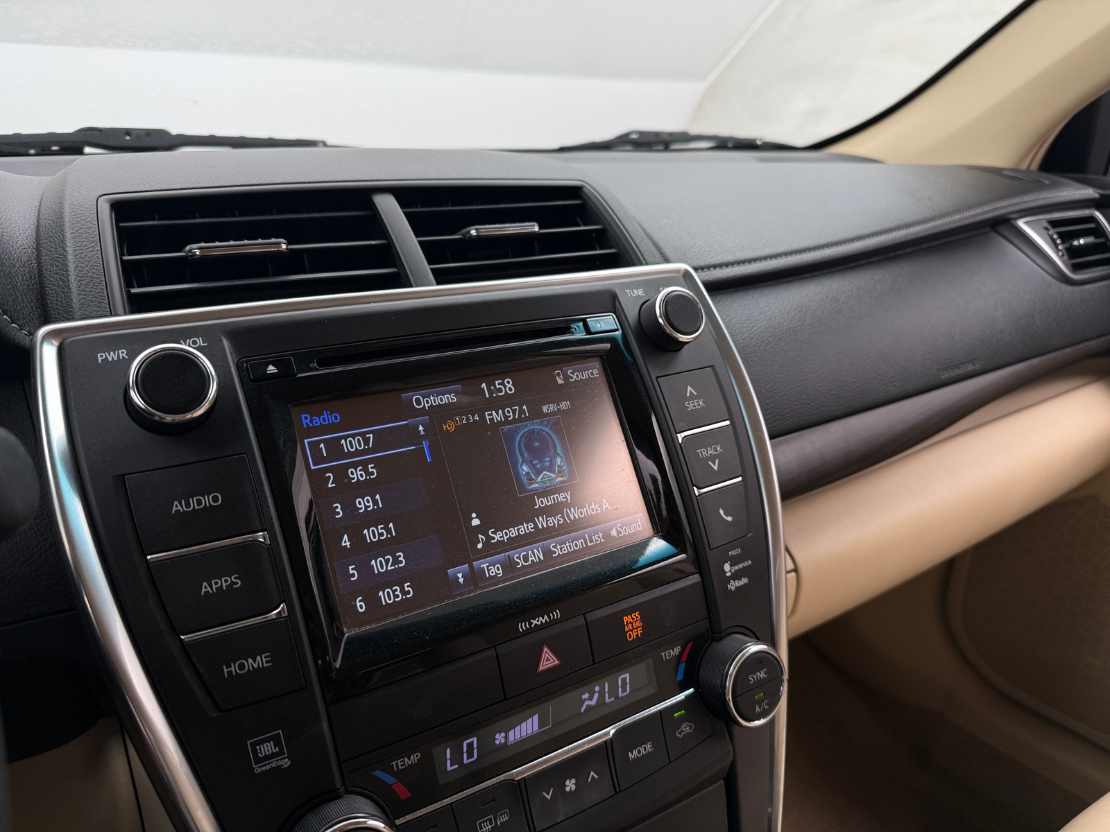 Thumbnail: 2017 Toyota Camry - 3