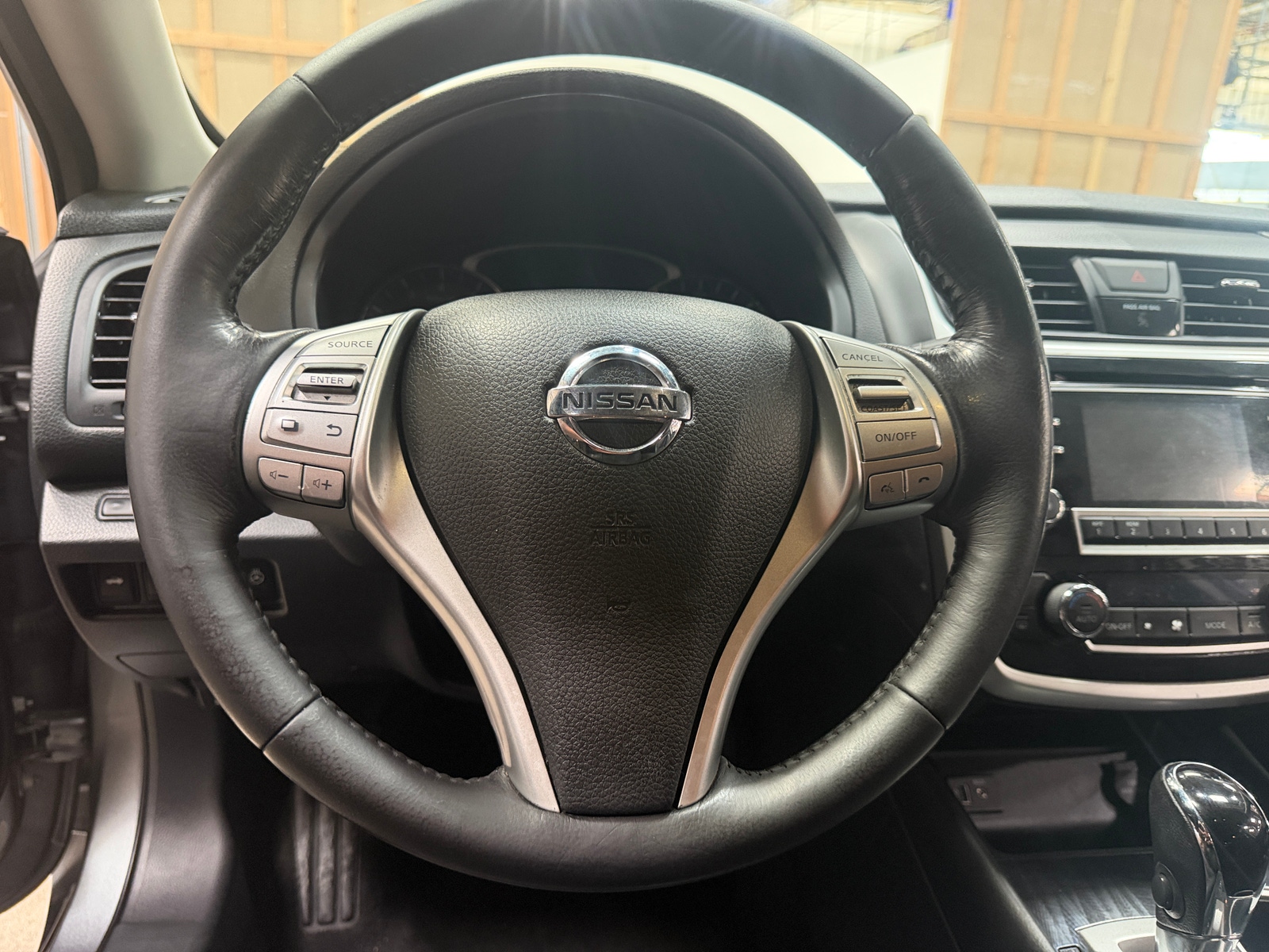 Thumbnail: 2018 Nissan Altima - 4