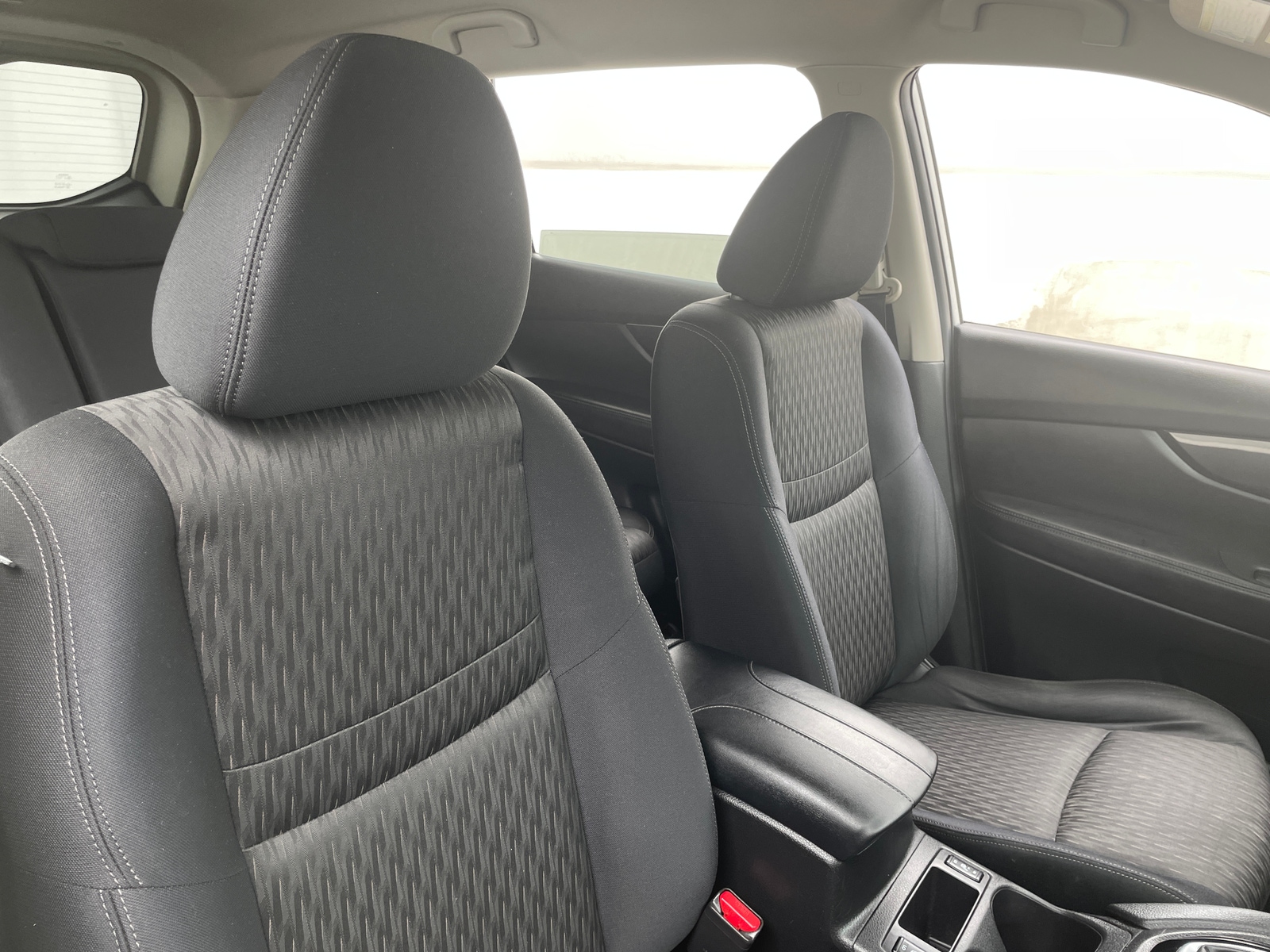 Thumbnail: 2017 Nissan Rogue - 2