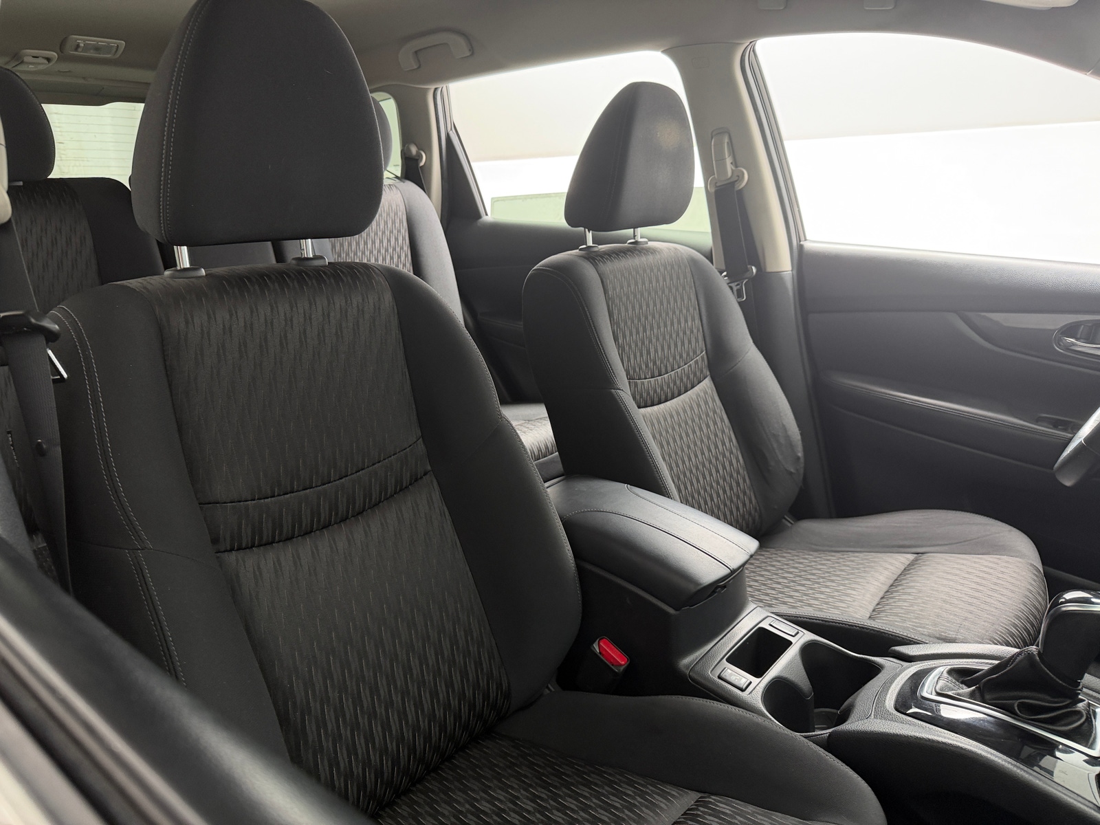 Thumbnail: 2017 Nissan Rogue - 2