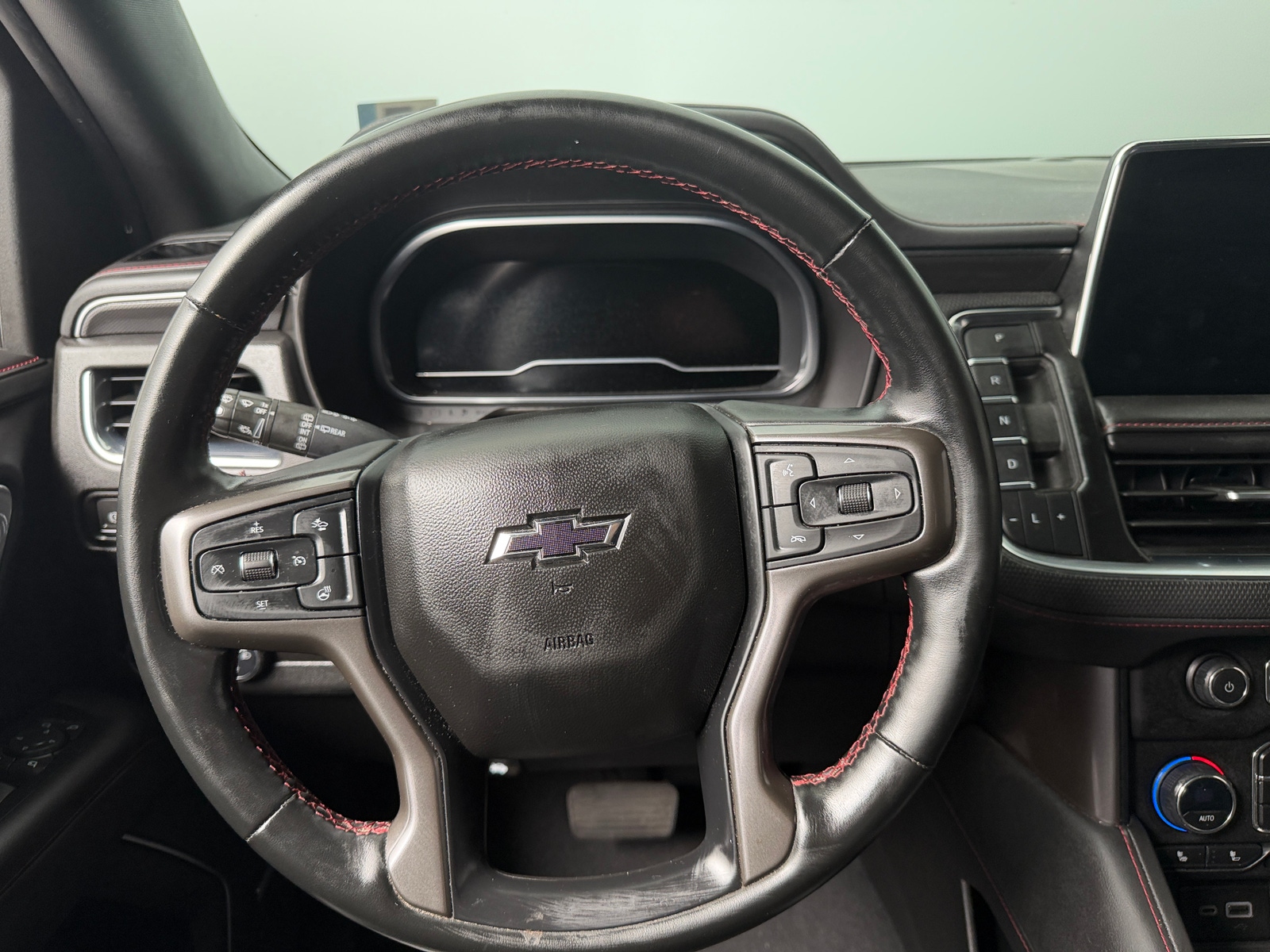 Thumbnail: 2023 Chevrolet Tahoe - 4