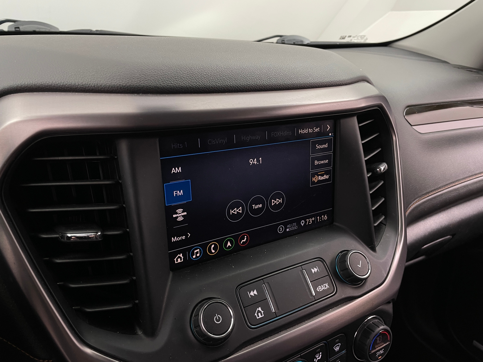 Thumbnail: 2020 GMC Acadia - 4